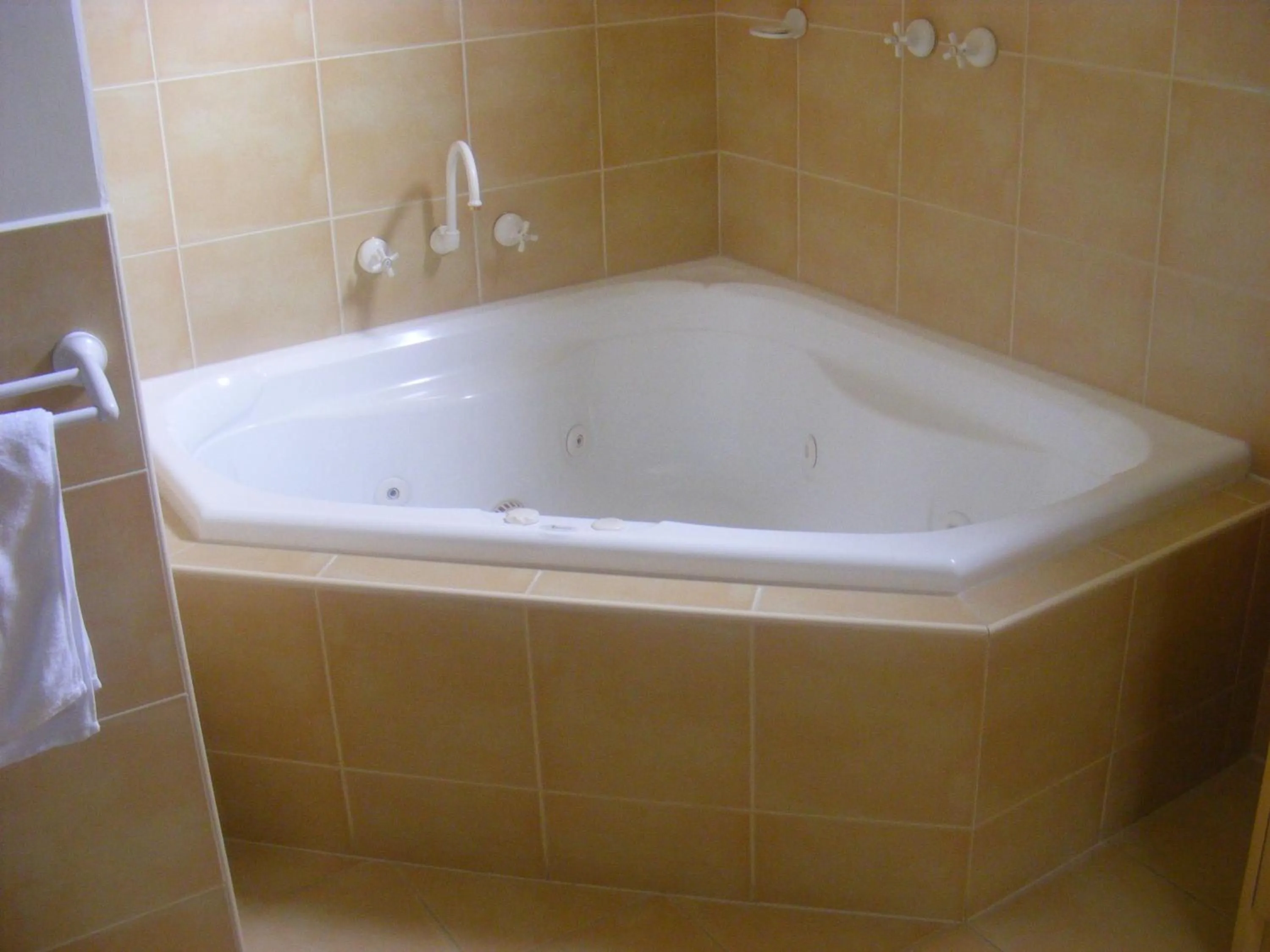 Bathroom in Weeroona Bed And Breakfast