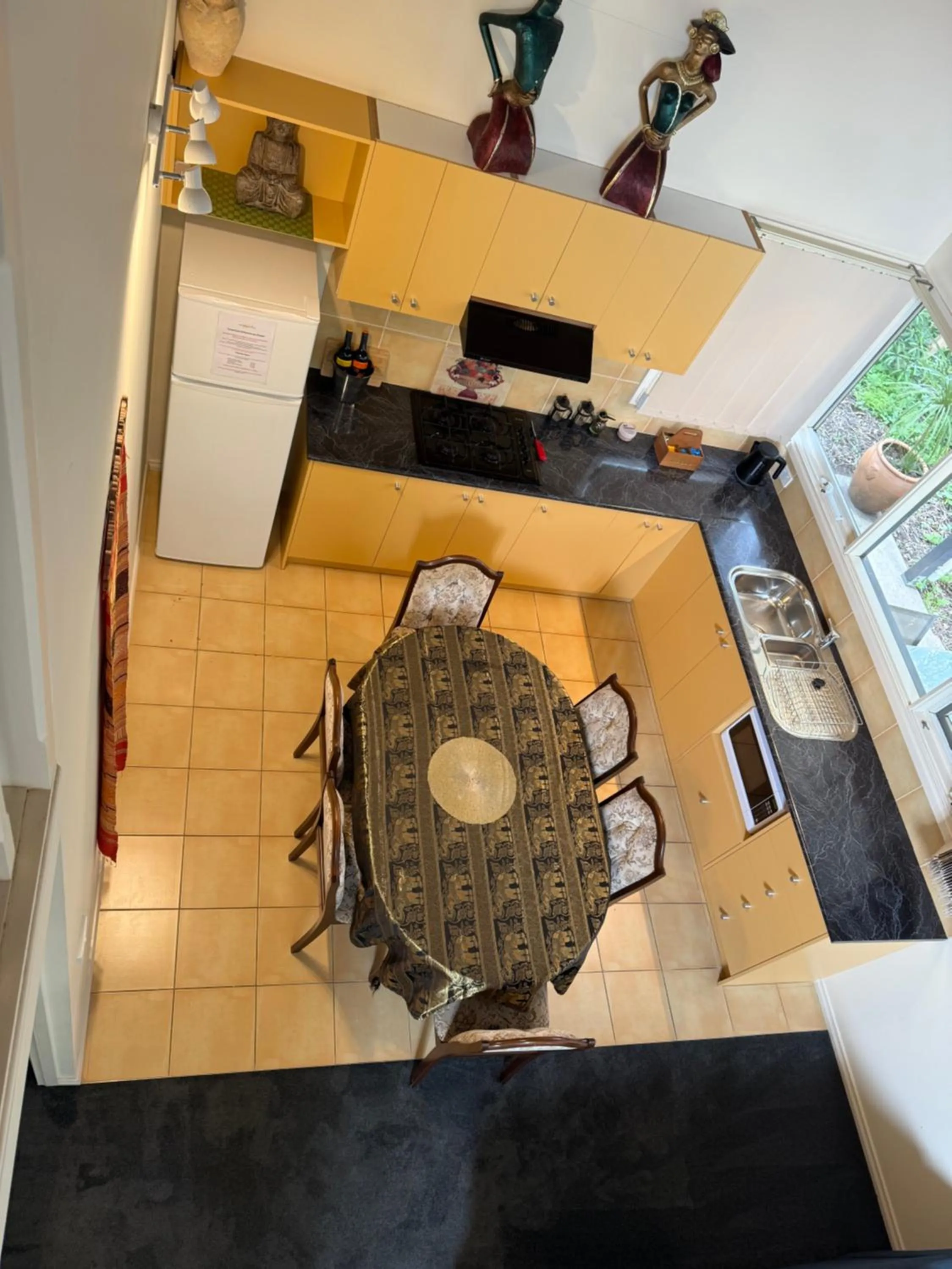 Weeroona Bed And Breakfast