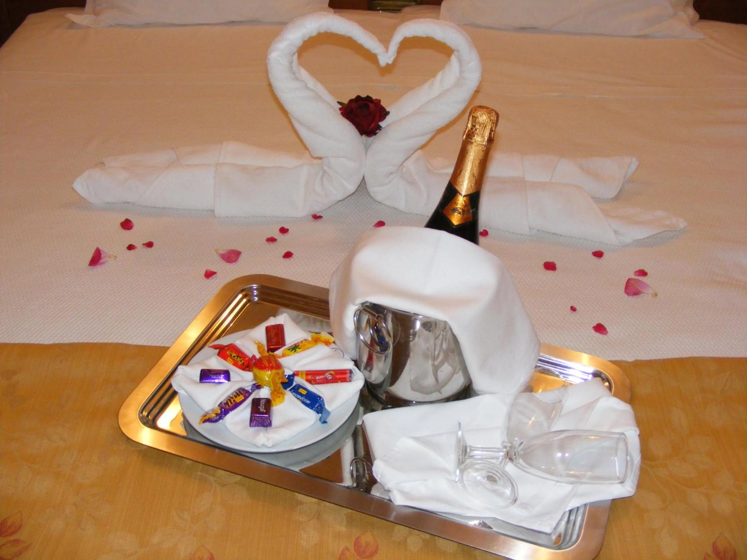 Decorative detail, Bed in Hotel Santa Mafalda