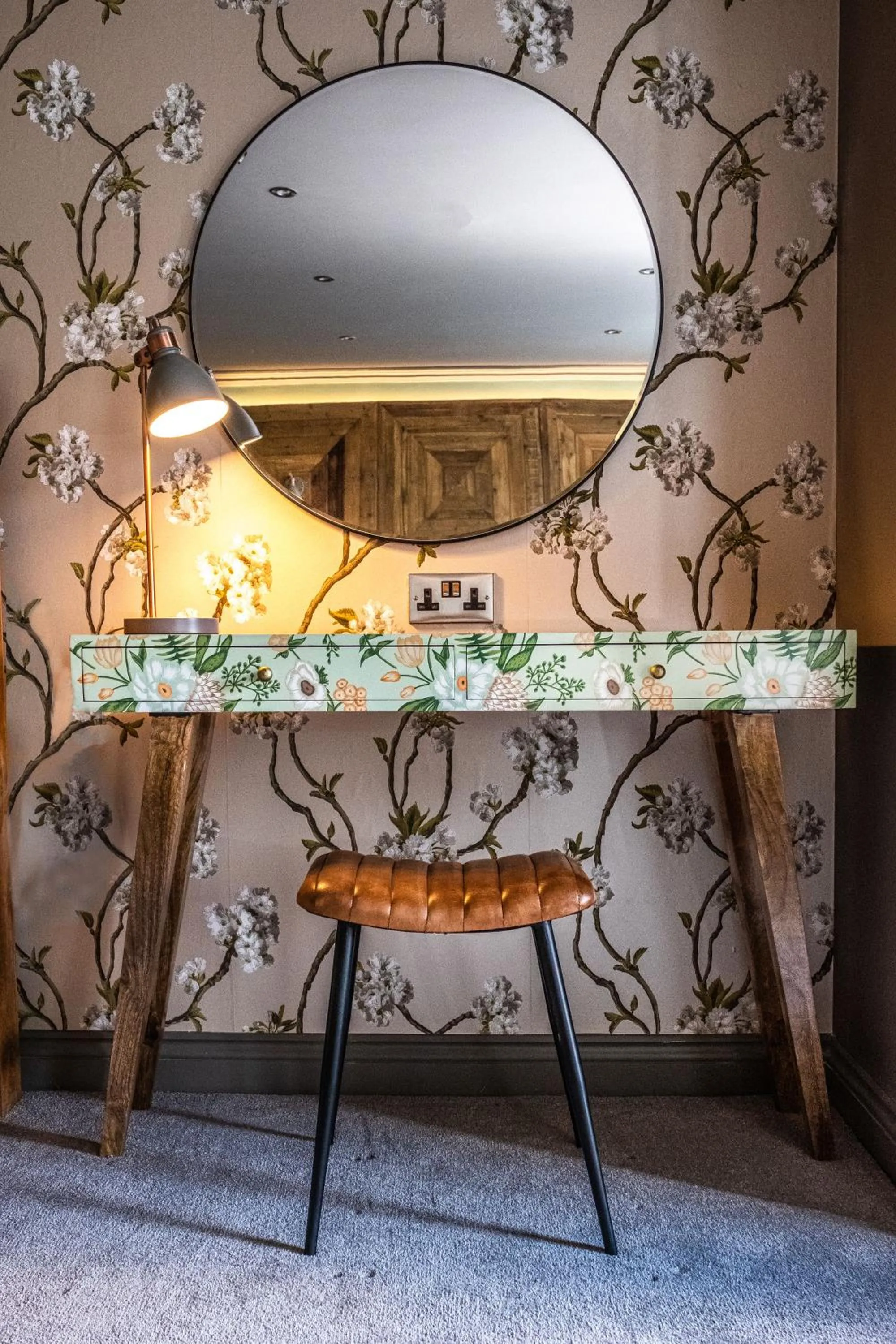 Seating area in The Cricketers Clavering