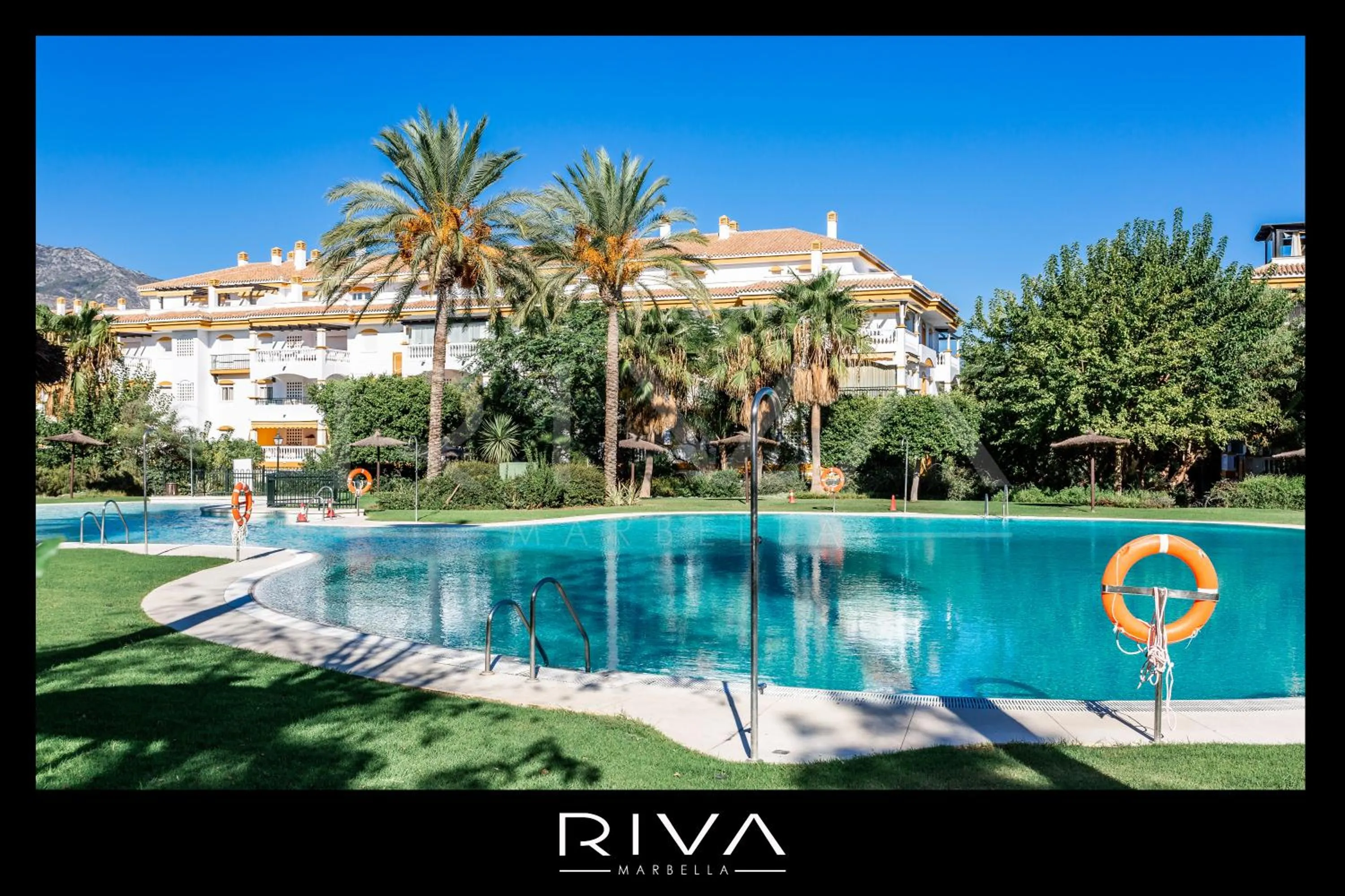 Garden in by Riva - 4 bedroom apartment in Dama de noche