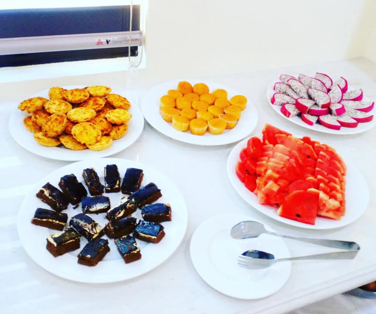 Breakfast in White Crown Hotel