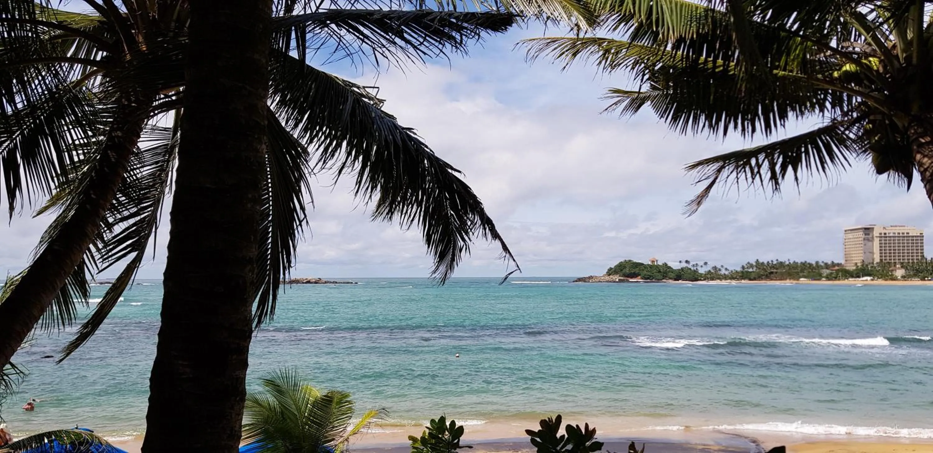 Beach in Sunset Colony Beach Resort