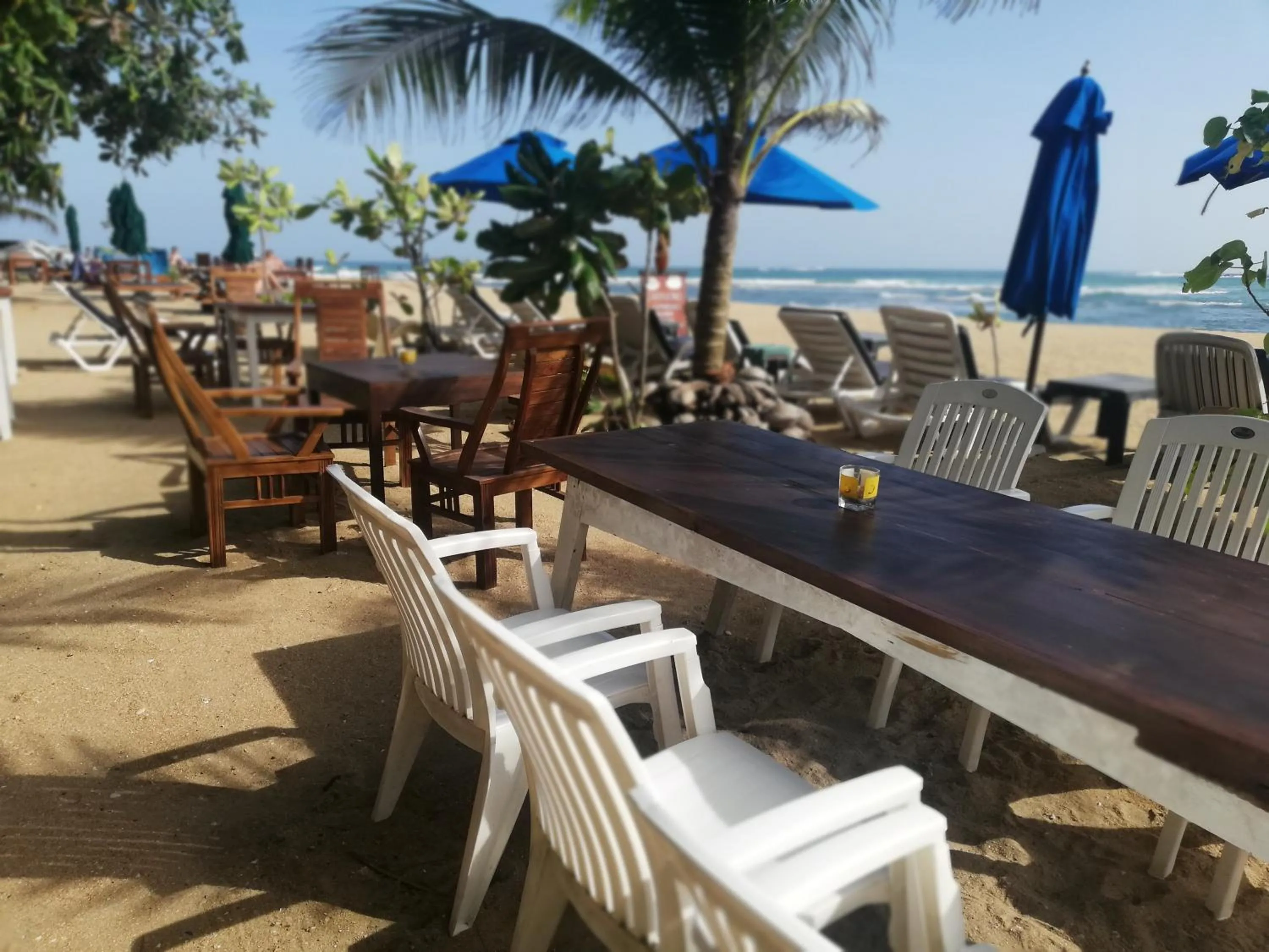 Restaurant/places to eat in Sunset Colony Beach Resort