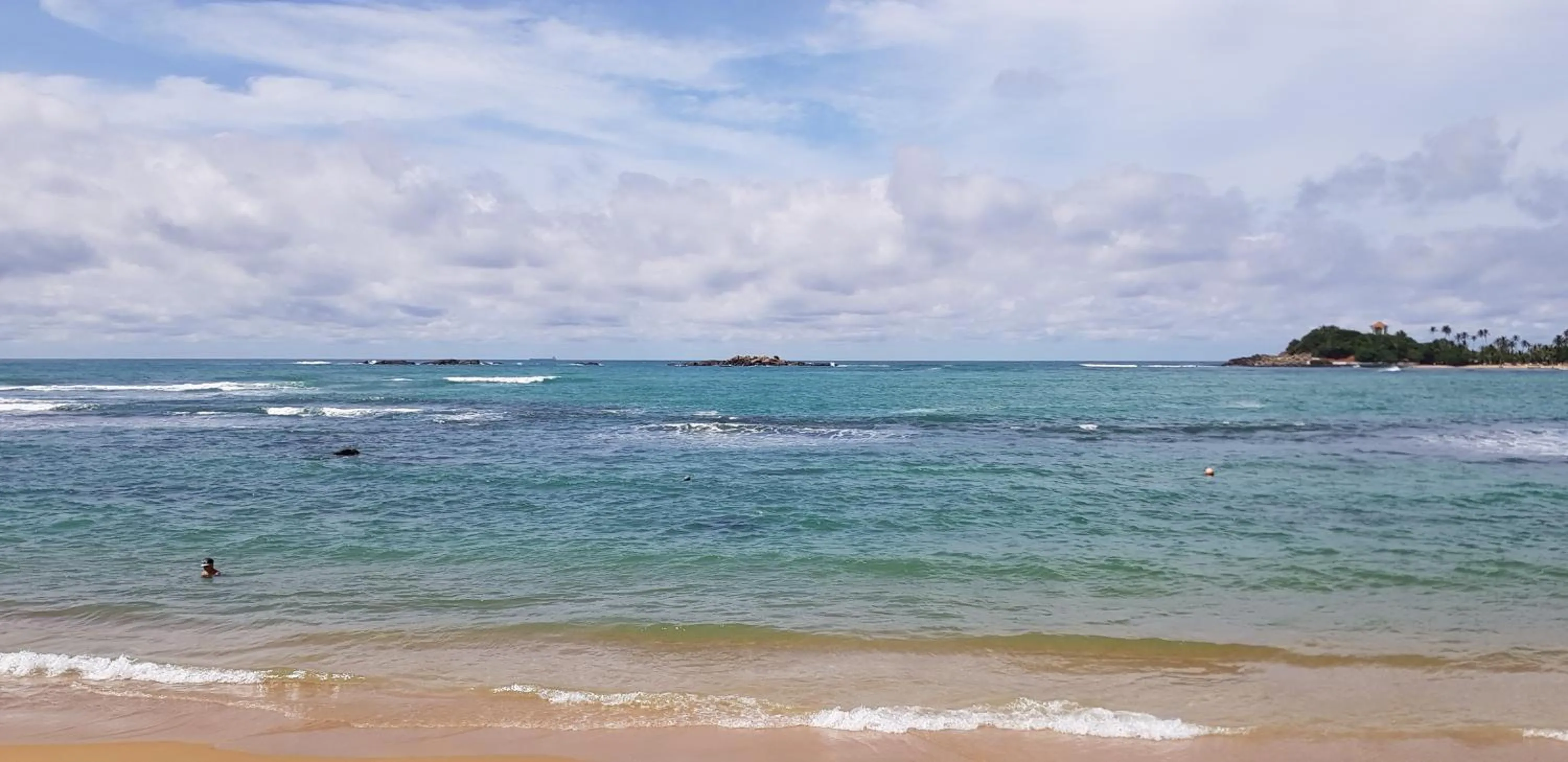 Beach in Sunset Colony Beach Resort