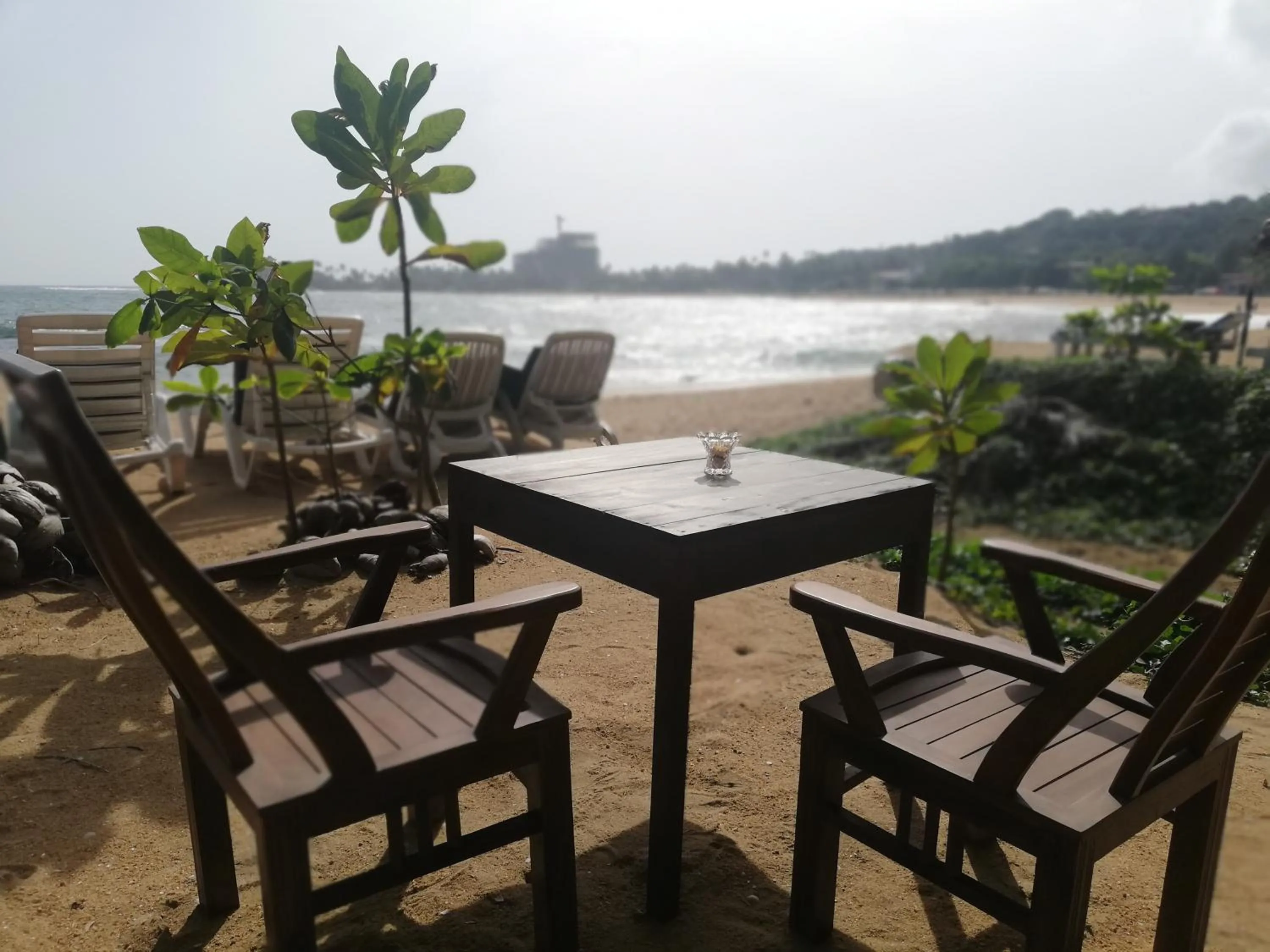 Drinks in Sunset Colony Beach Resort