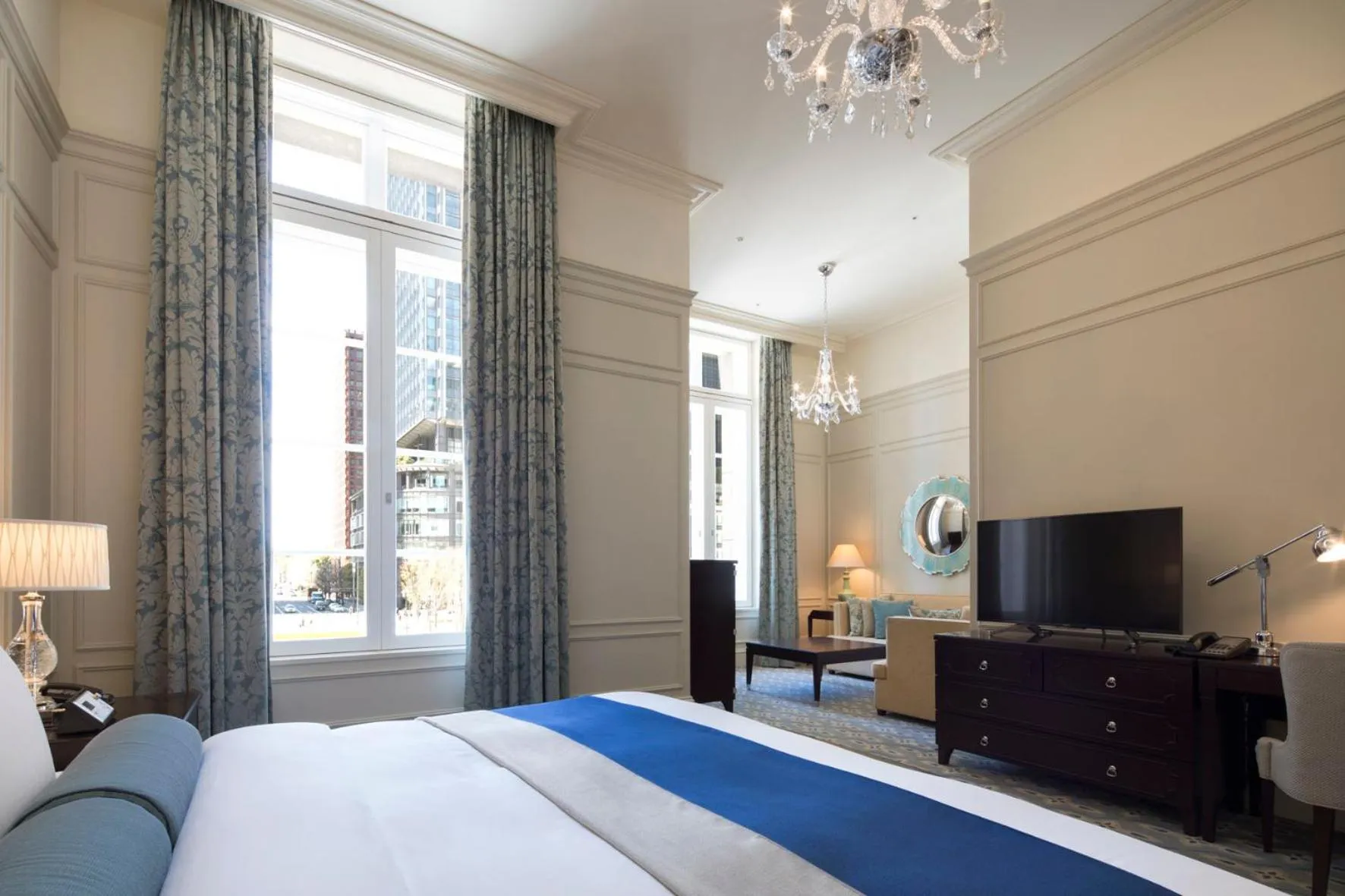 Photo of the whole room, Bed in The Tokyo Station Hotel