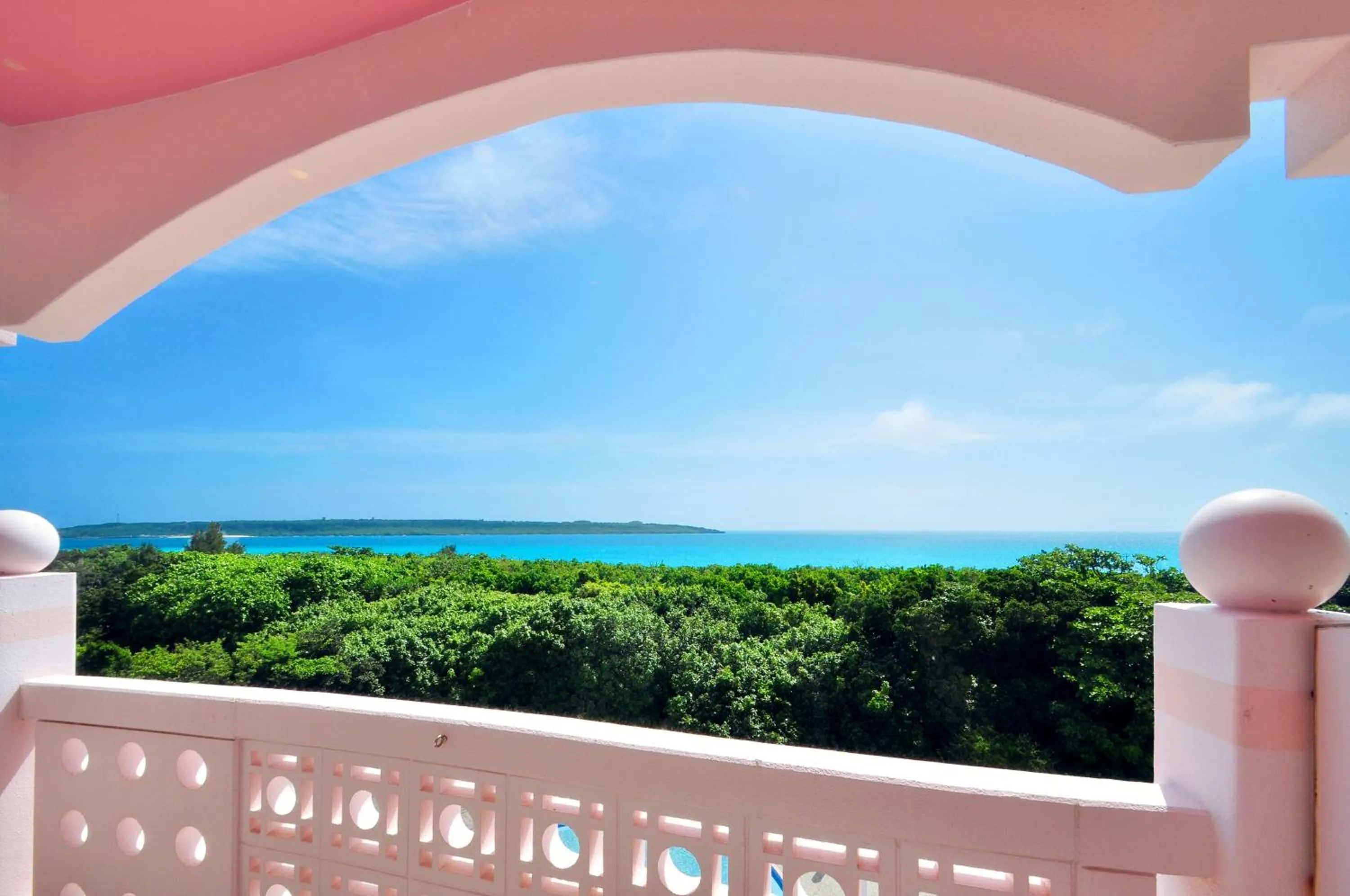 Photo of the whole room in Marine Lodge Marea