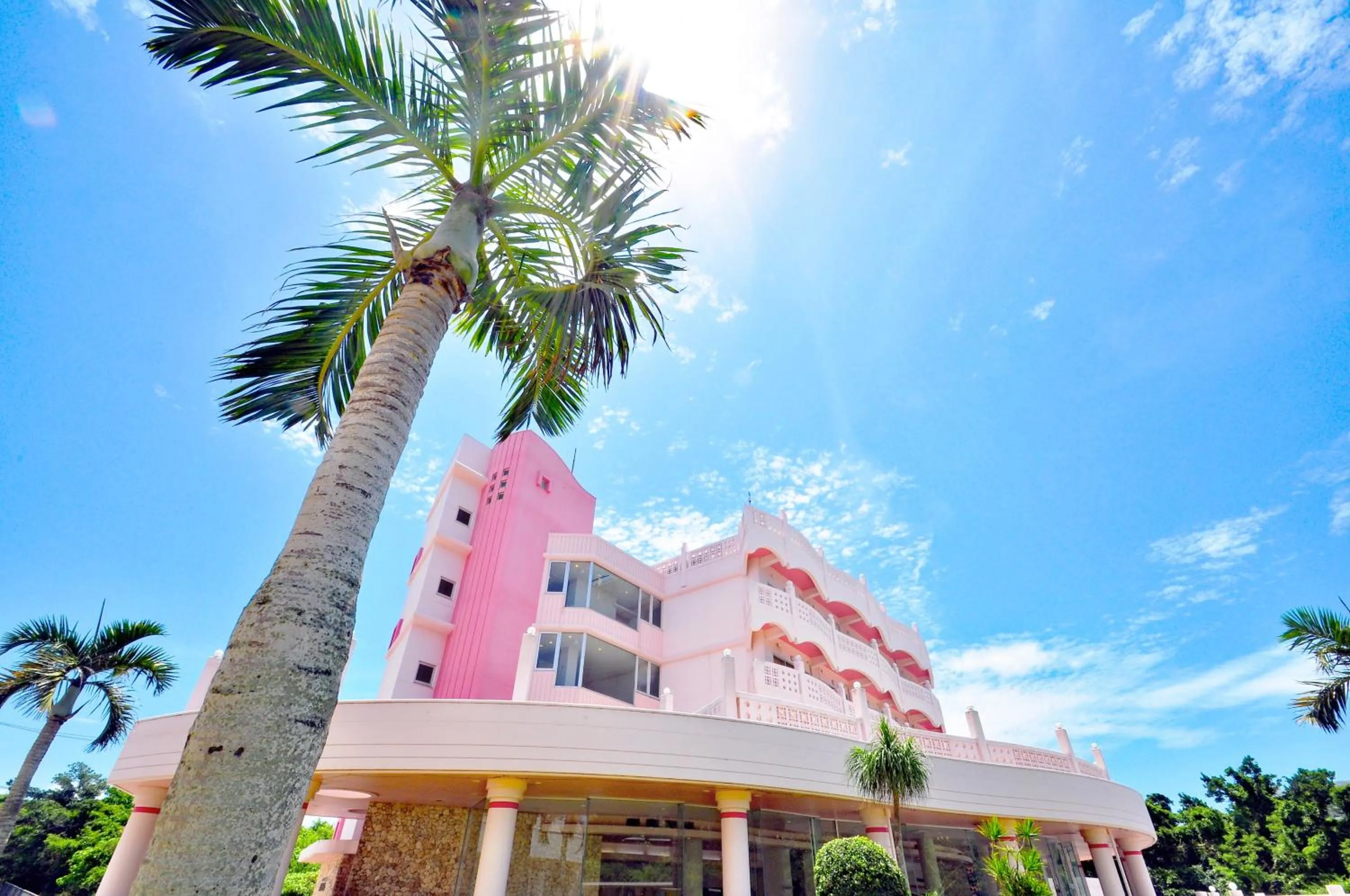 Property building in Marine Lodge Marea