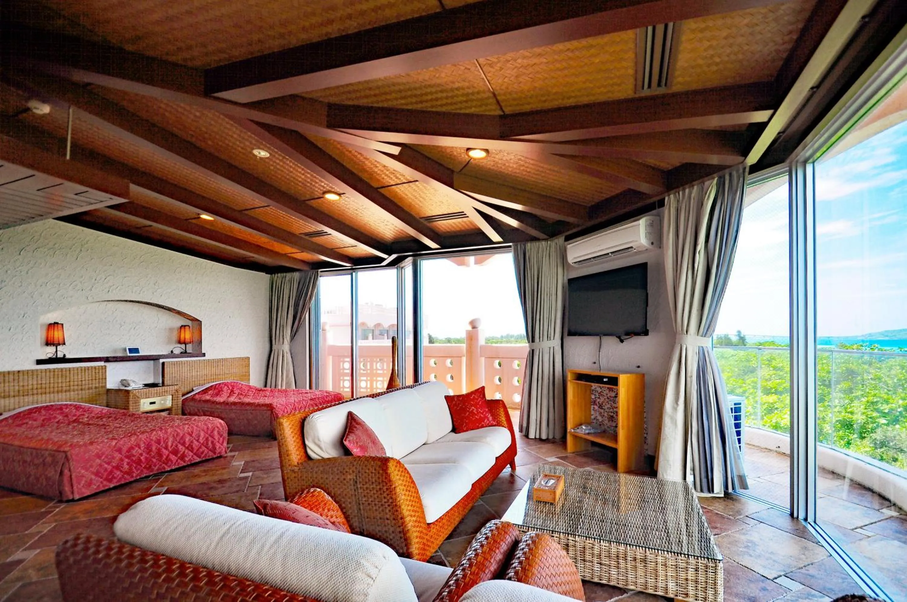 Photo of the whole room in Marine Lodge Marea