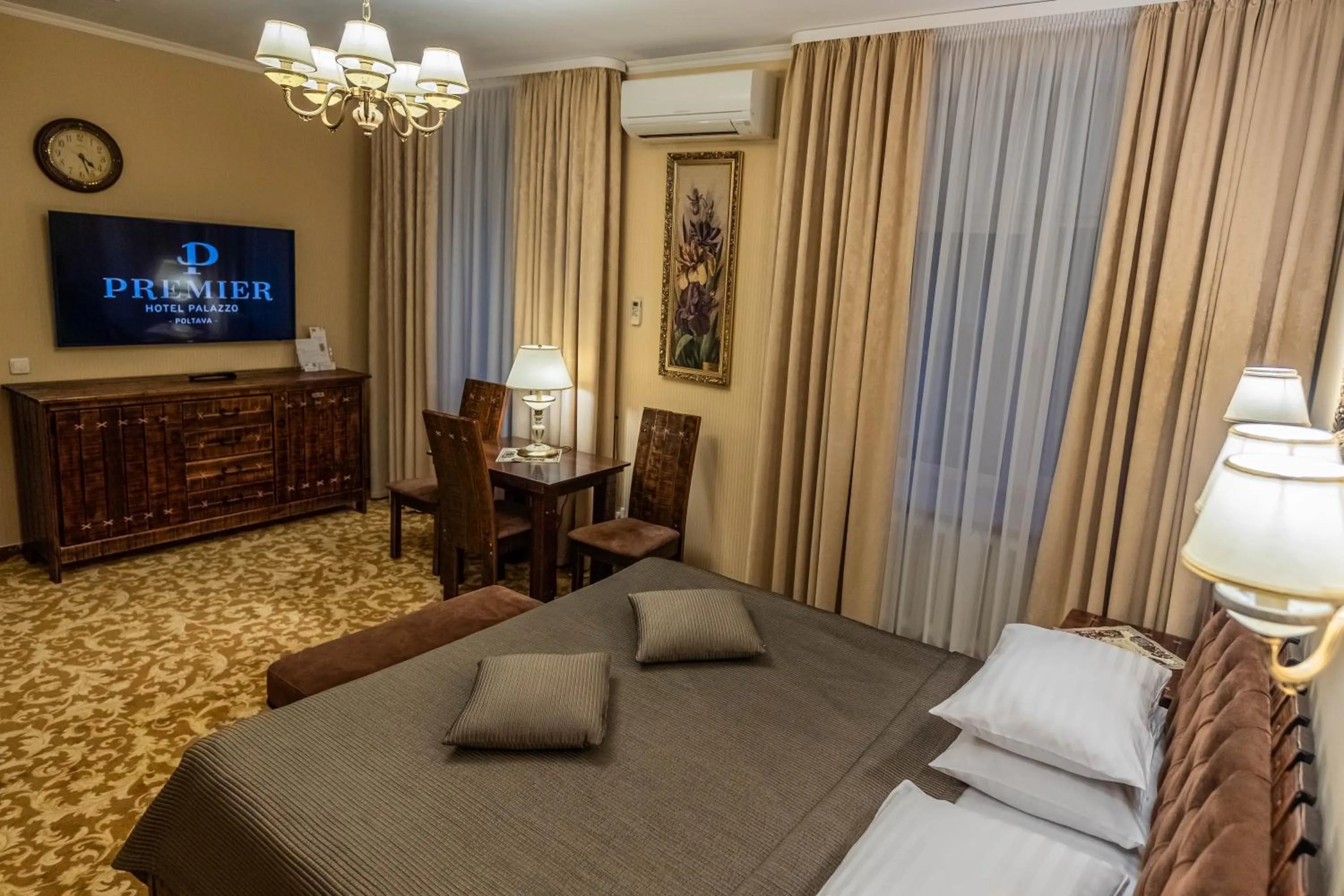 Bed in Premier Hotel Palazzo