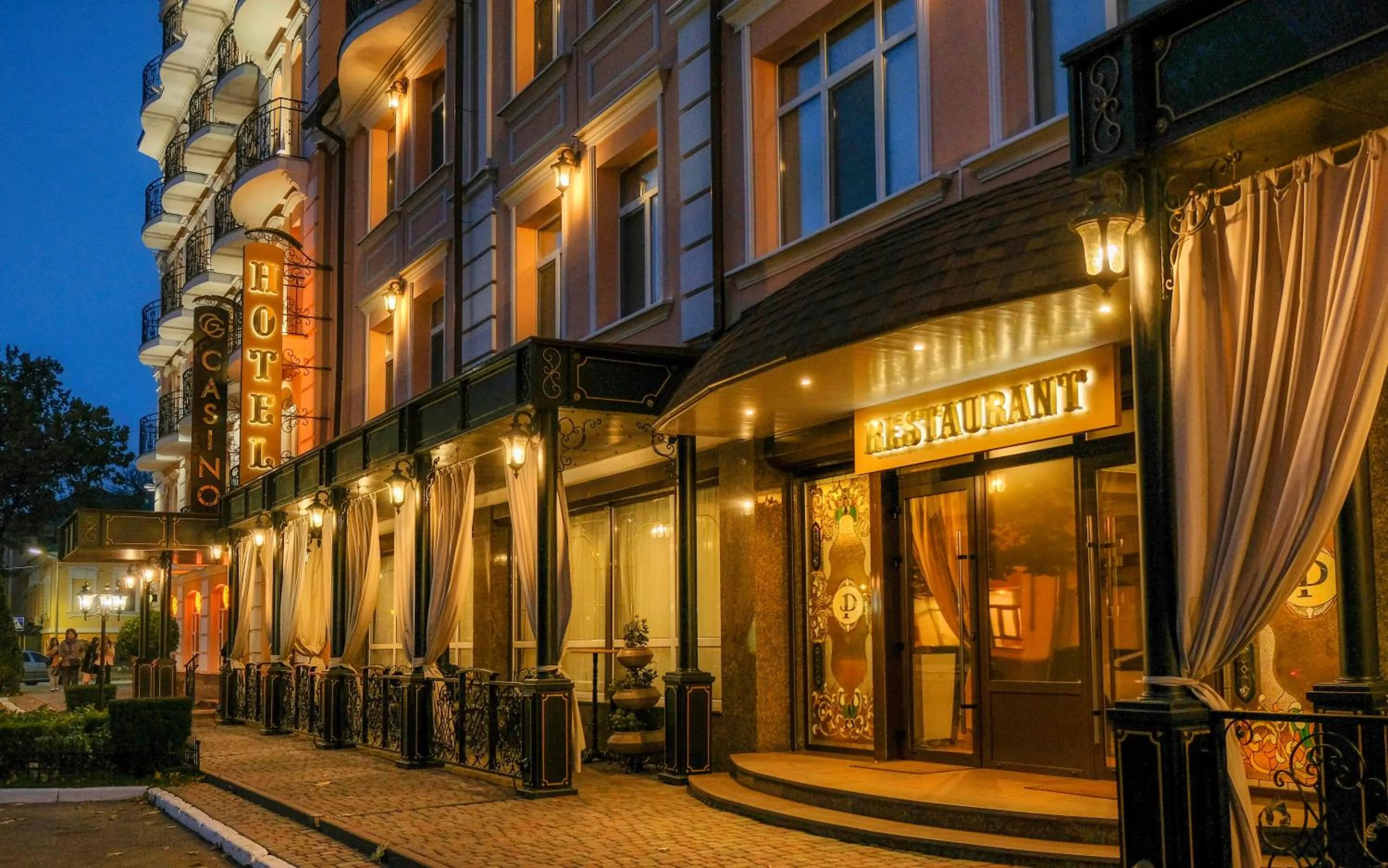 Property building in Premier Hotel Palazzo