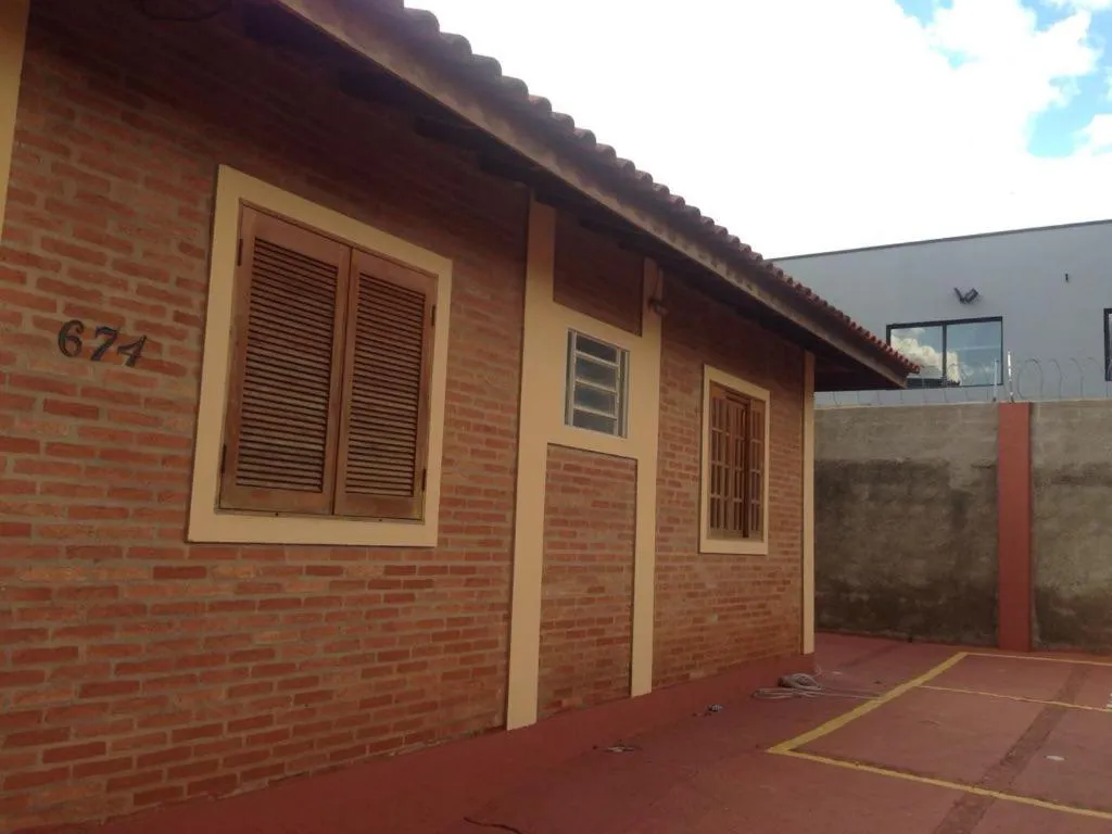 Property building in Aconchego do Guara , próximo ao centro médico, Boldrini, Unicamp, Laboratório CNPEN, Universidades e Hospital Sobrapar