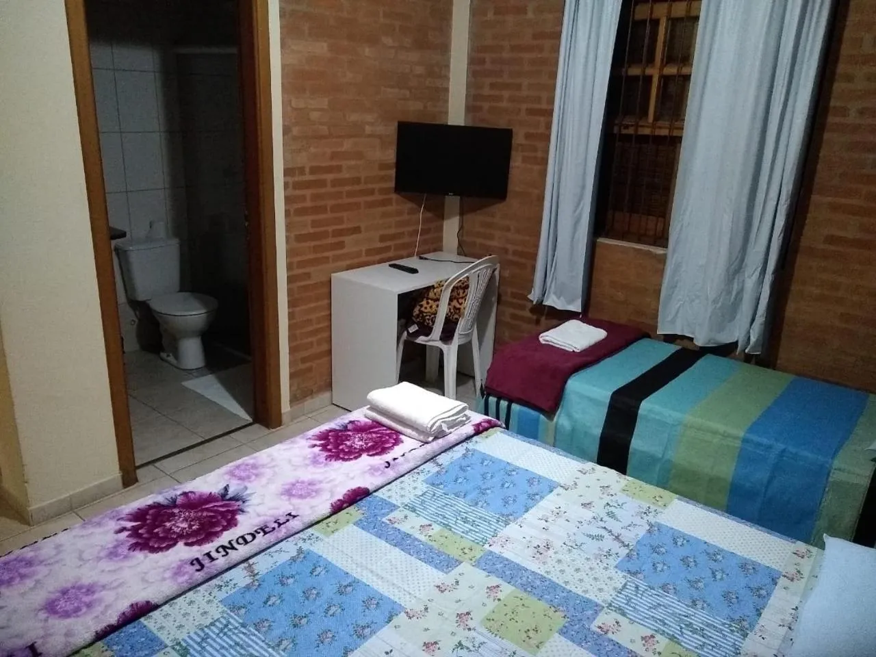 Bed in Aconchego do Guara , próximo ao centro médico, Boldrini, Unicamp, Laboratório CNPEN, Universidades e Hospital Sobrapar