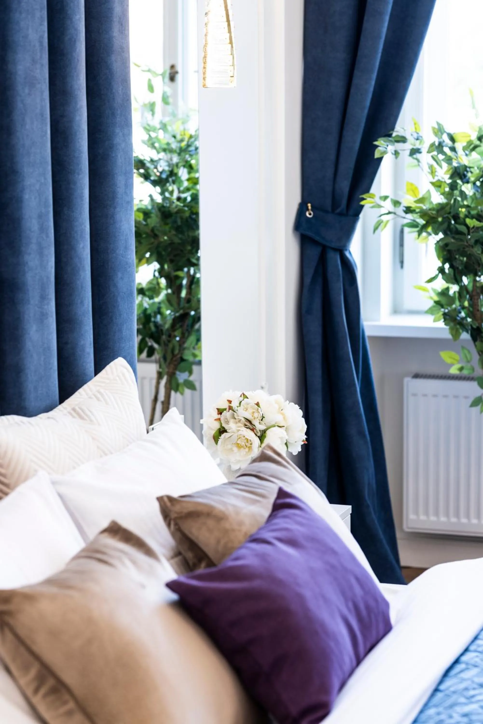 Bed in Main Square Apartments