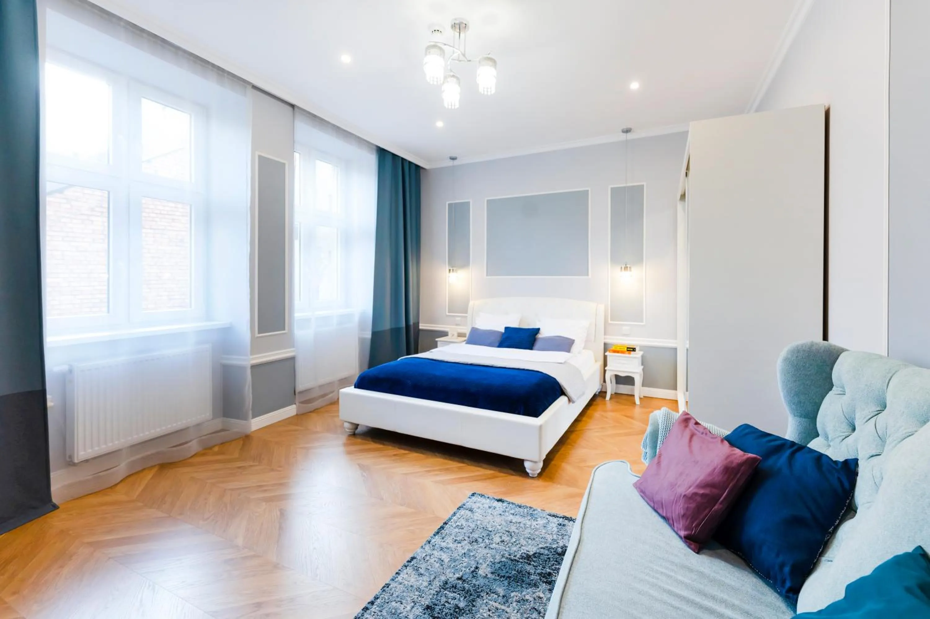 Bed in Main Square Apartments