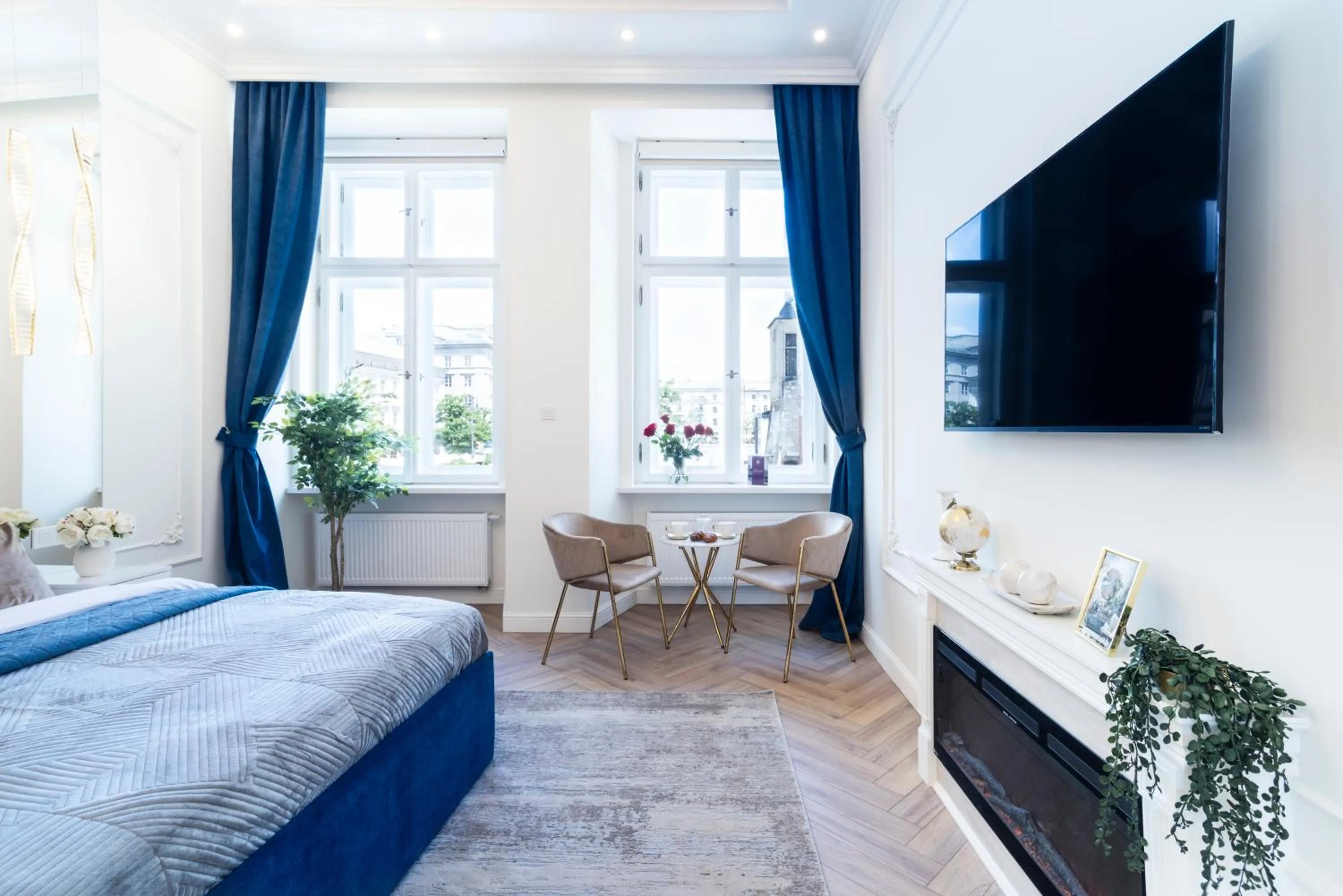 Bed in Main Square Apartments