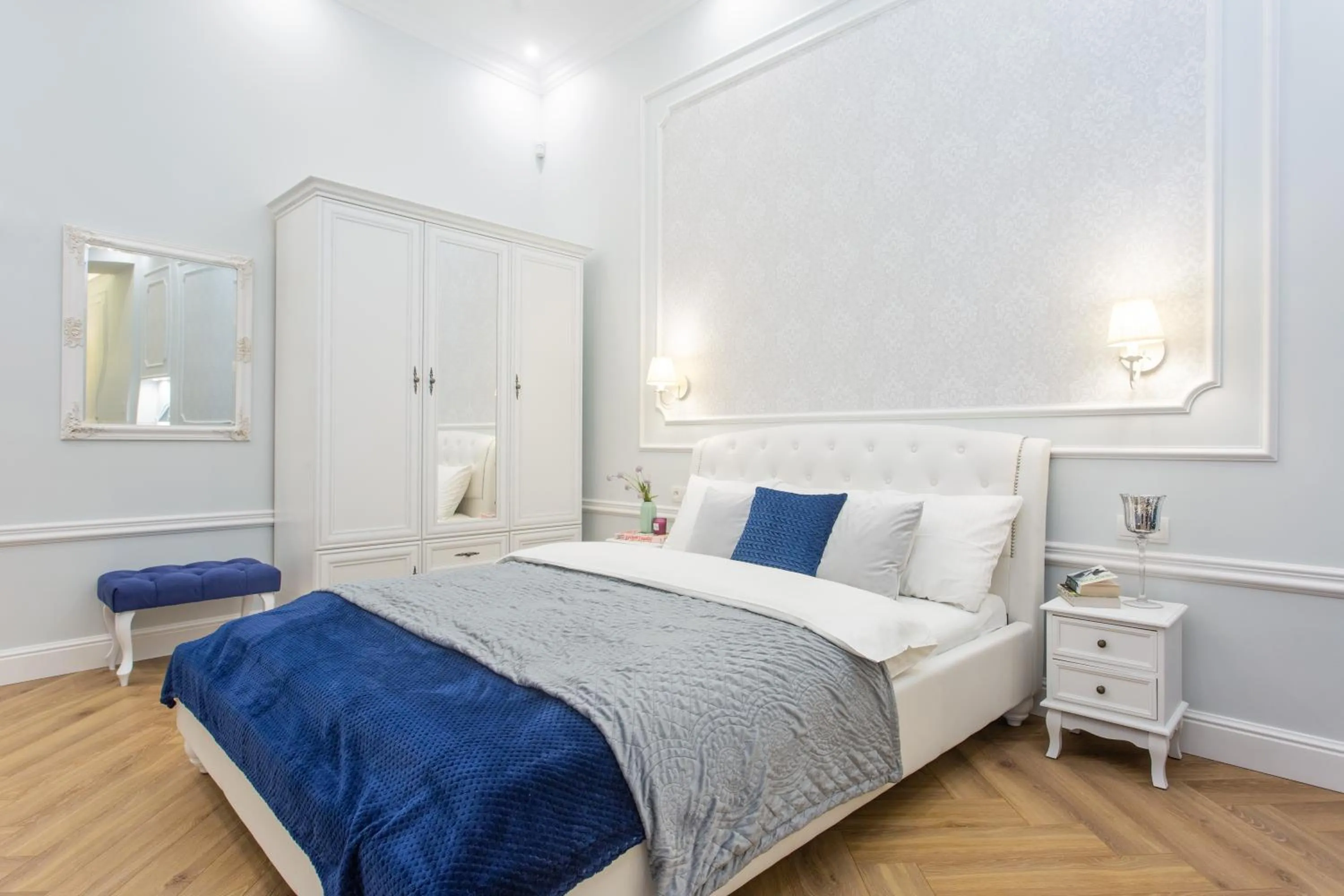 Bed in Main Square Apartments