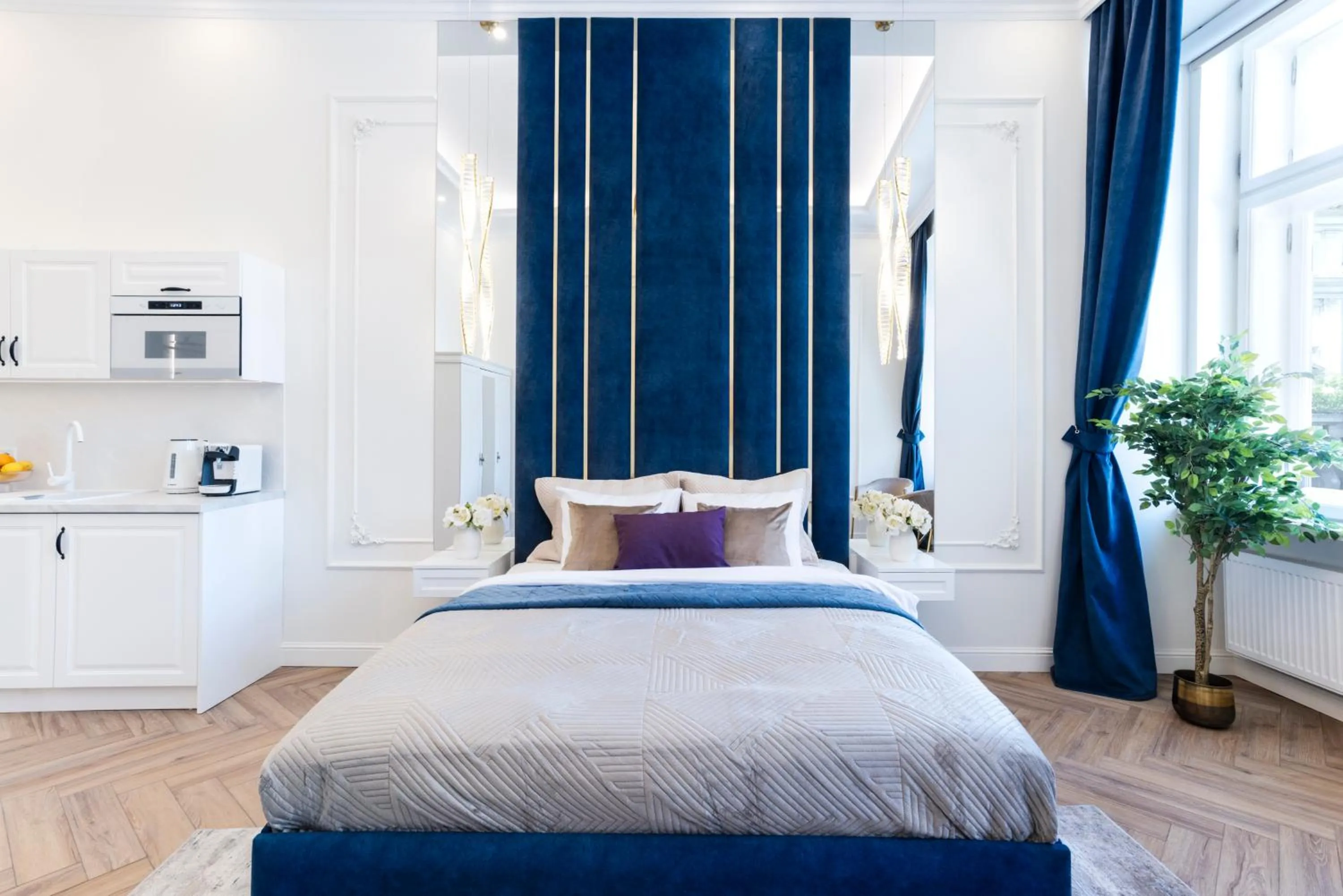 Bed in Main Square Apartments