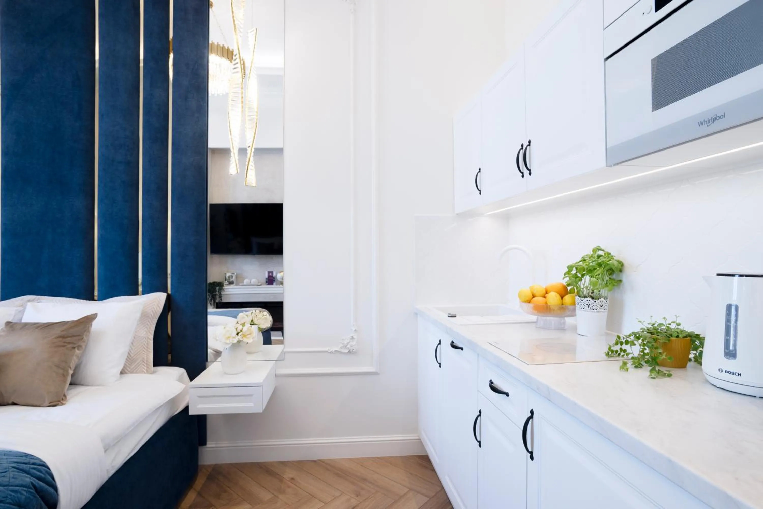 Bed in Main Square Apartments