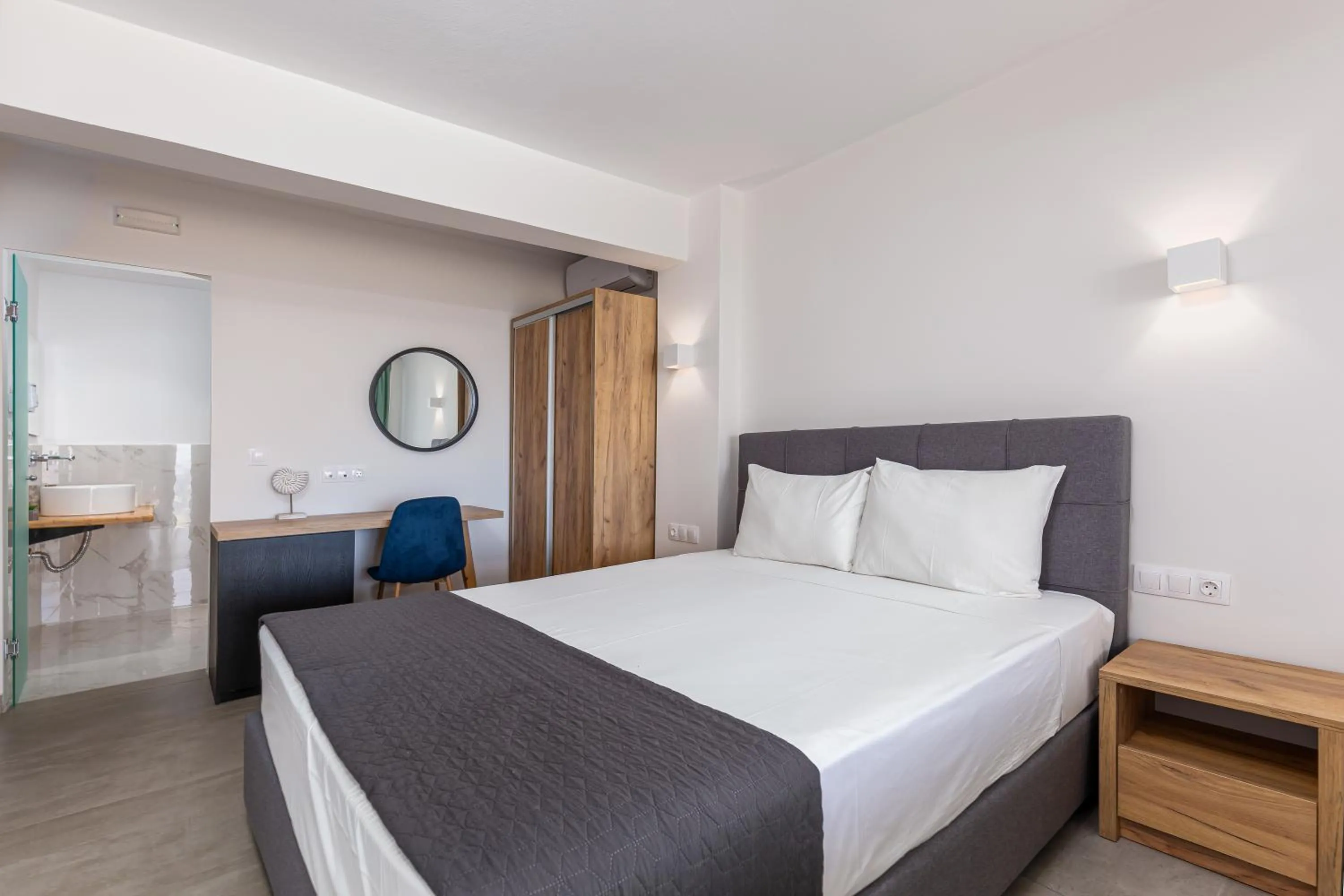 TV and multimedia, Bed in Anasa Corfu