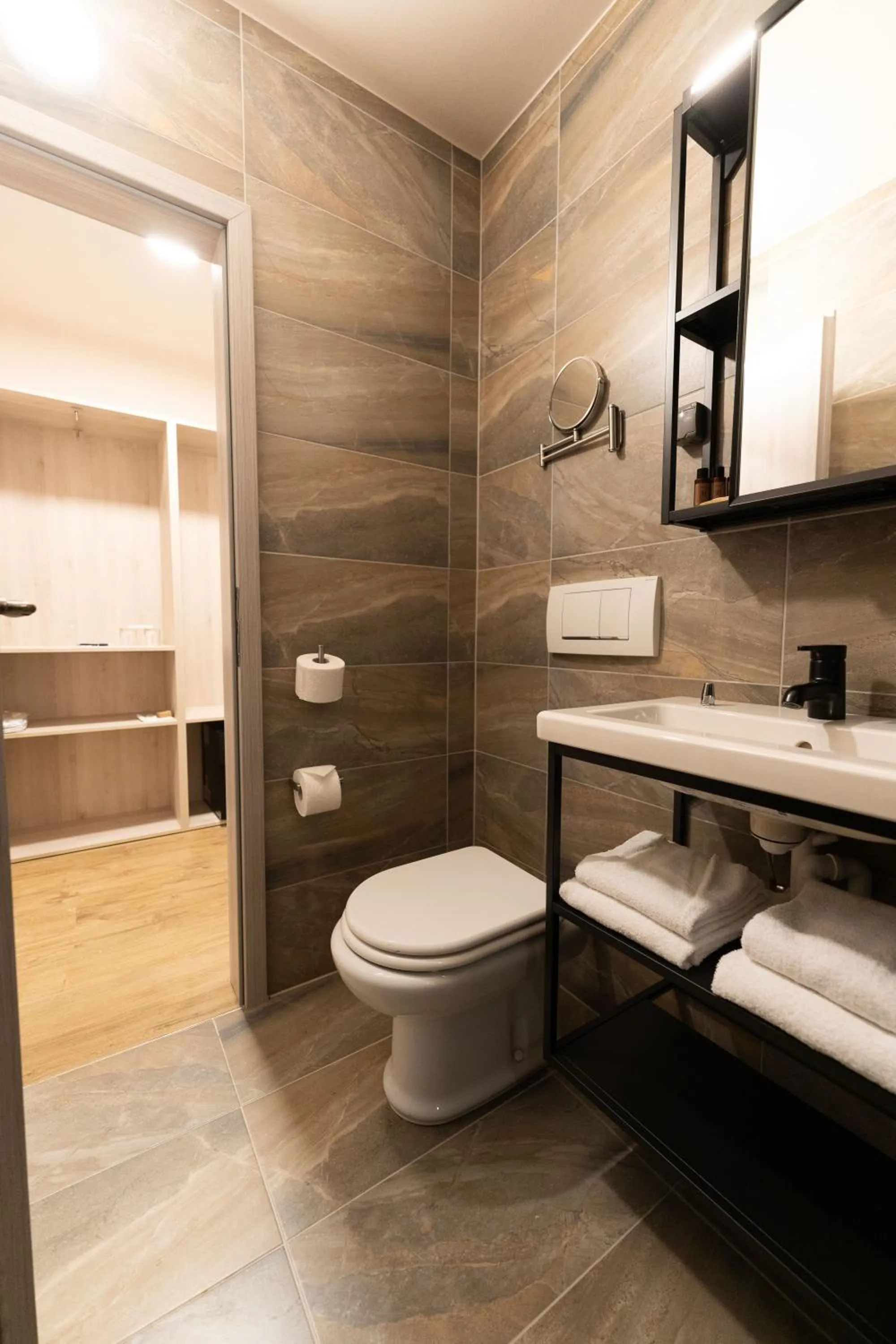 Toilet in Hotel Arena Maribor