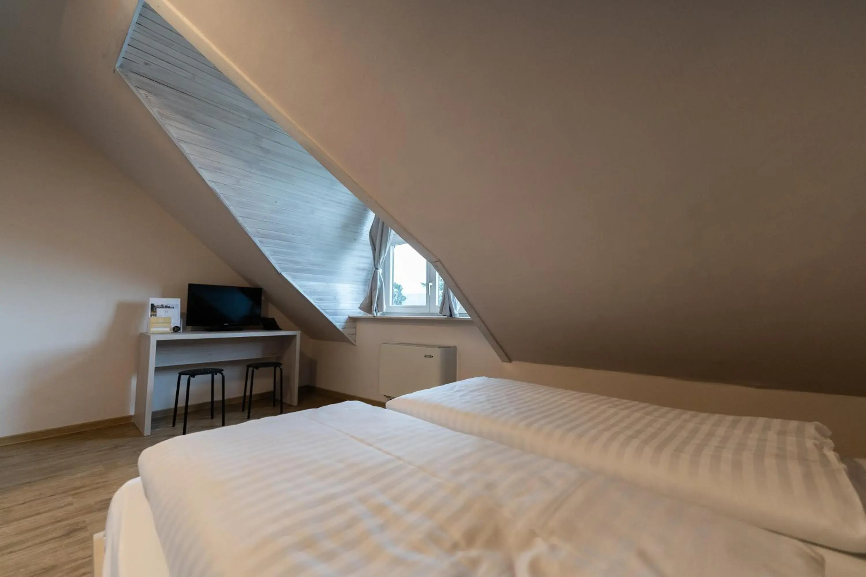 Double or Twin Room with City View in Hotel Arena Maribor Double or Twin Room with City View in Hotel Arena Maribor