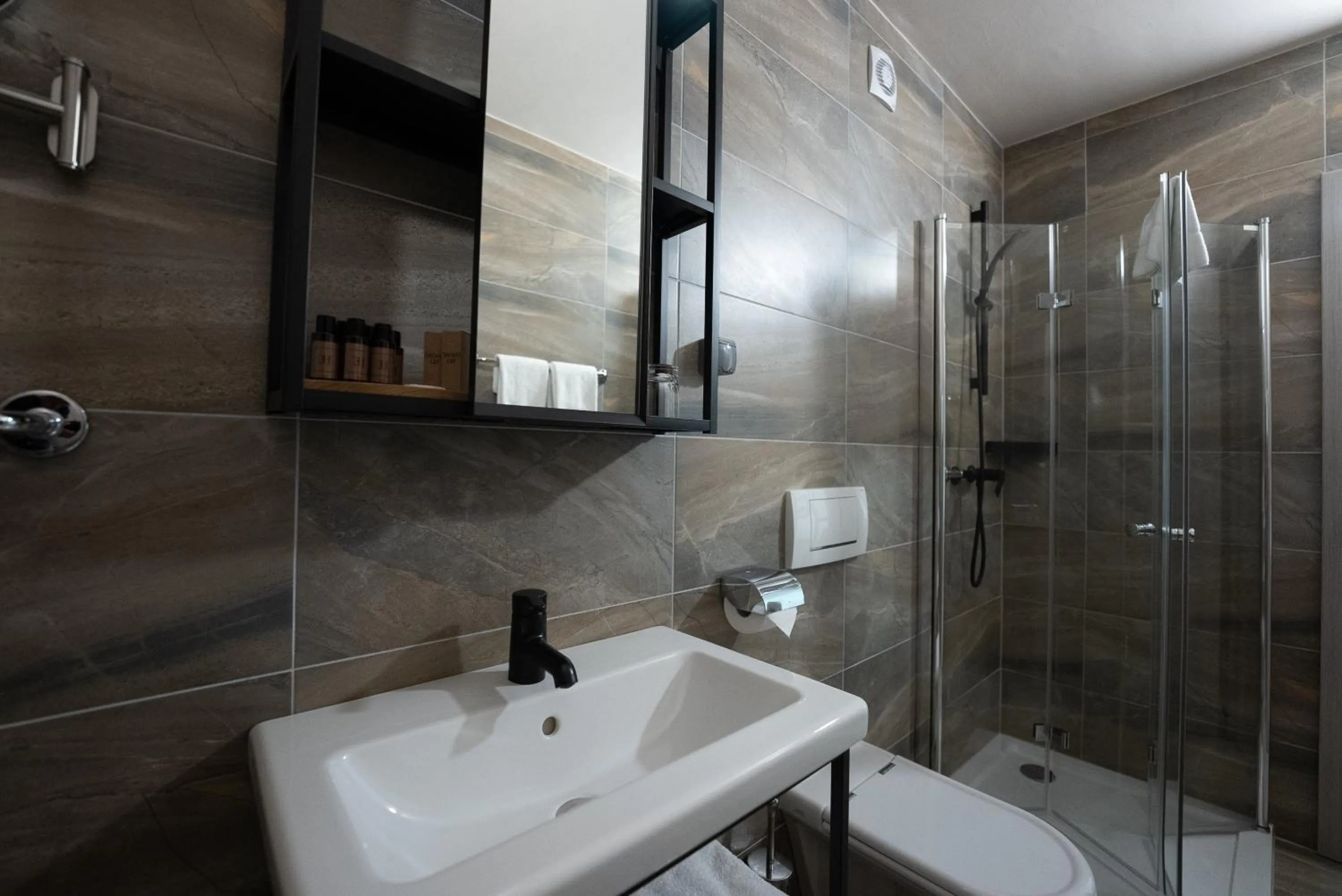 Shower in Hotel Arena Maribor