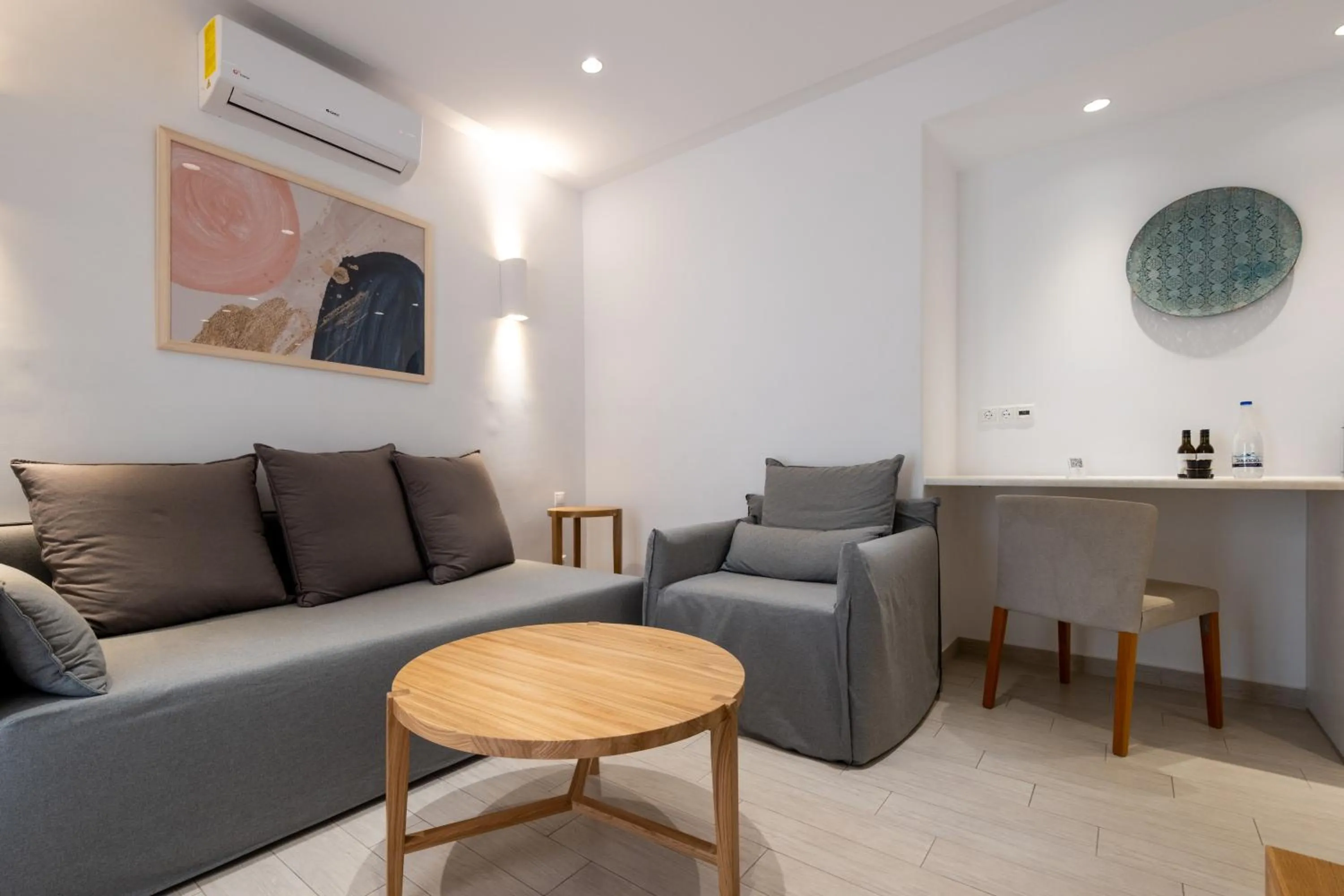 Seating area in Anemomylos Residence