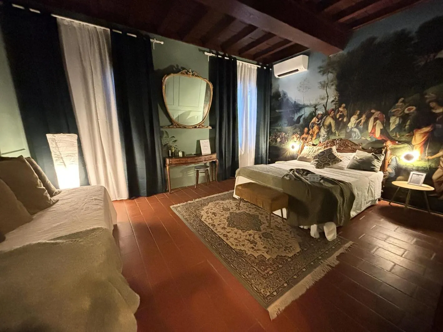 Bed in La Celeste Galeria