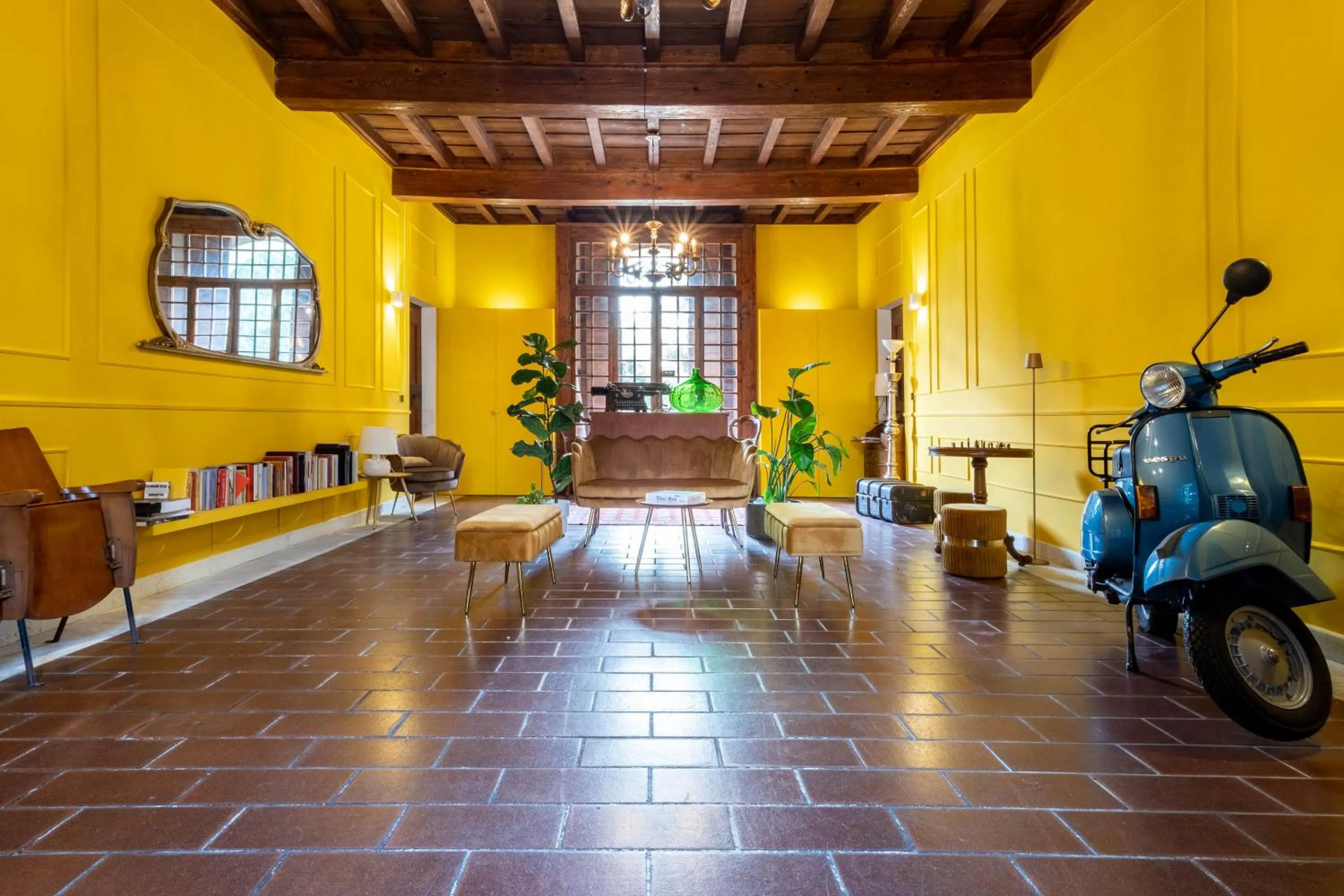 Restaurant/places to eat in La Celeste Galeria