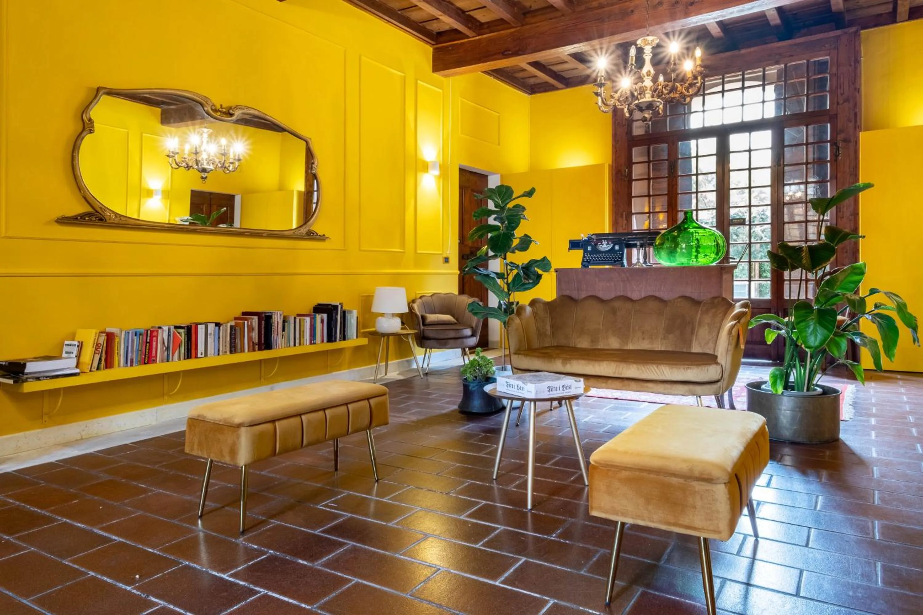 Facade/entrance in La Celeste Galeria