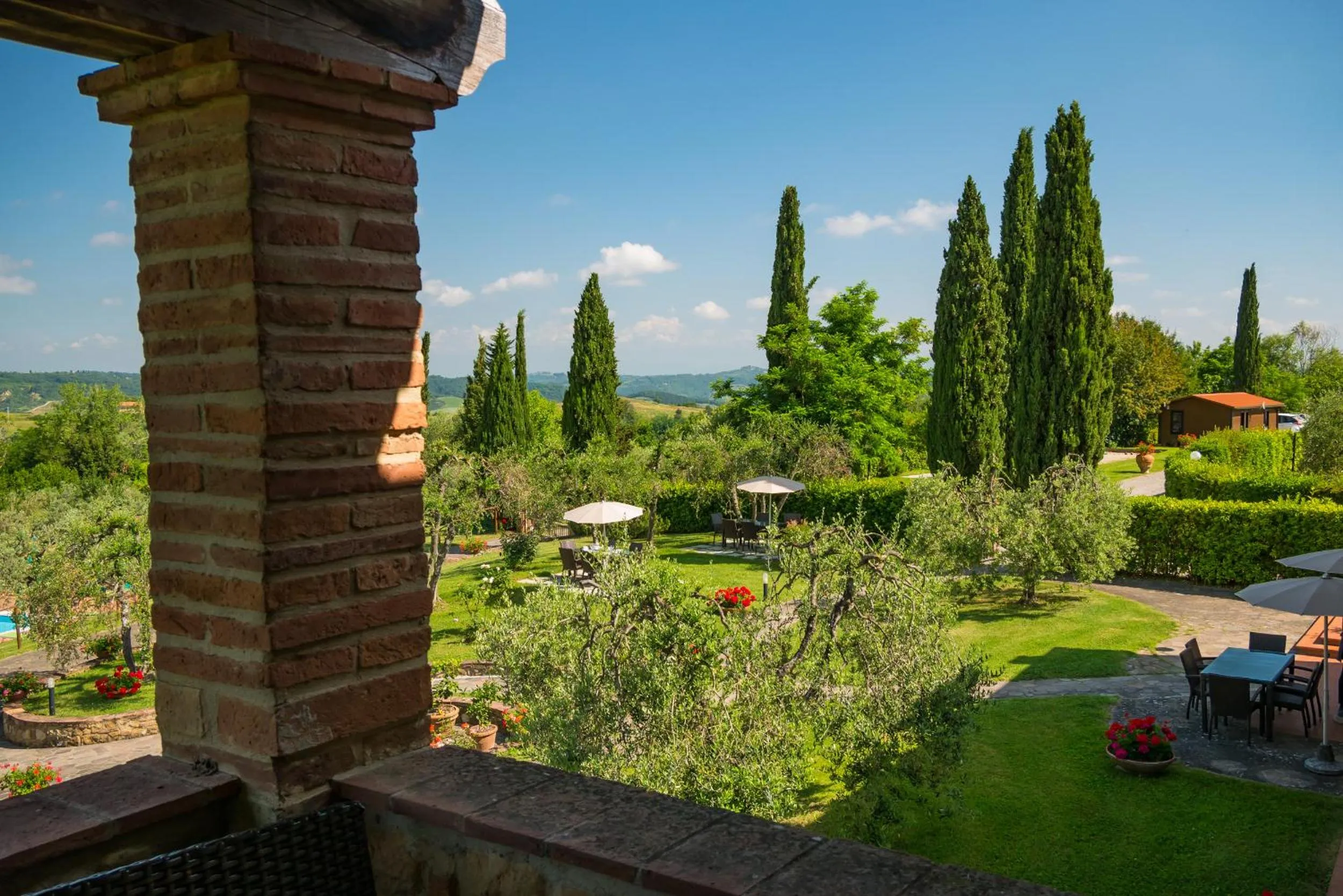 Garden in Borgo Di Collelungo