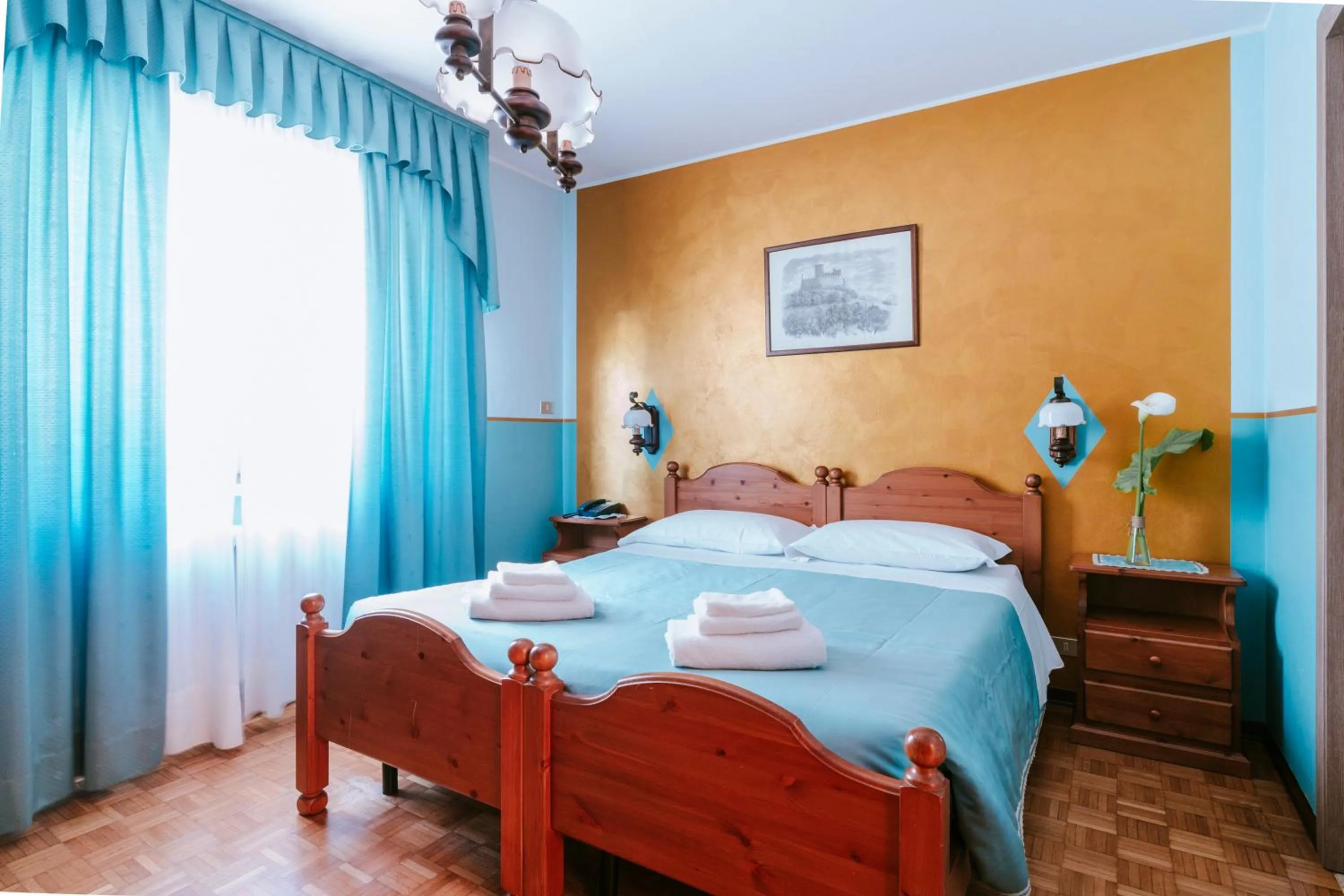 Bed in Hotel Napoleon