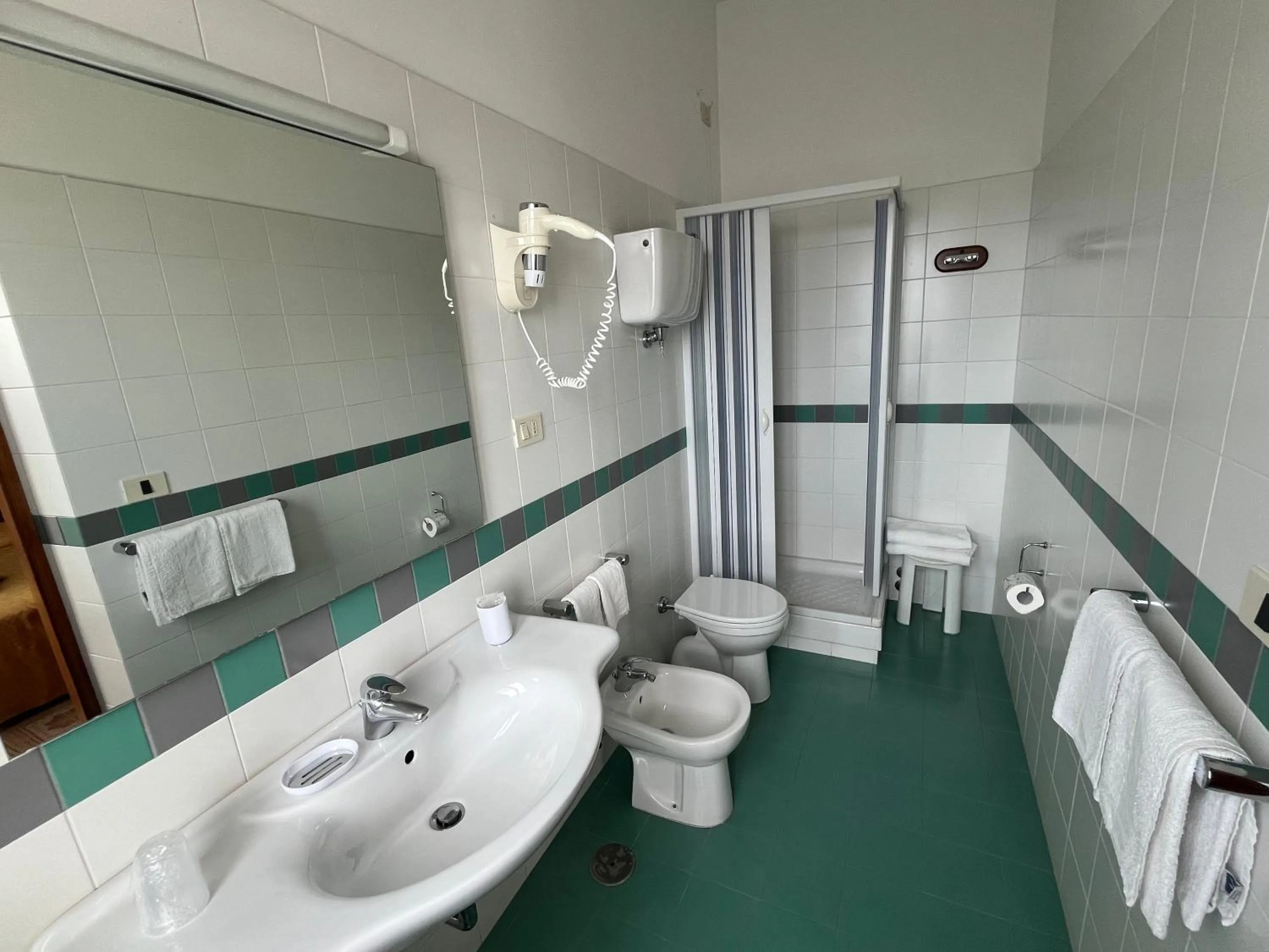 Bathroom in Hotel La Carruba