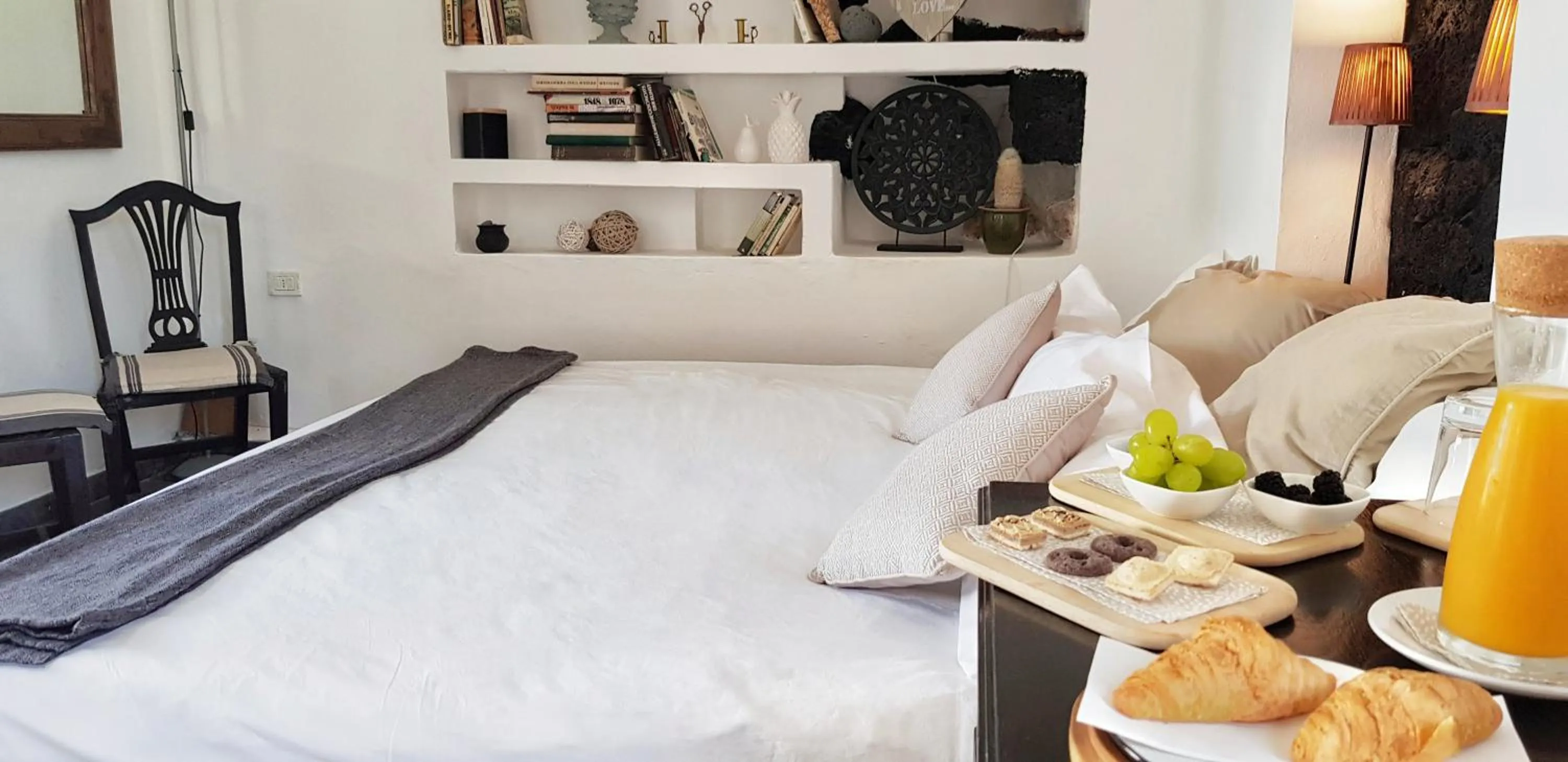 Bed in B&B La Mimosa