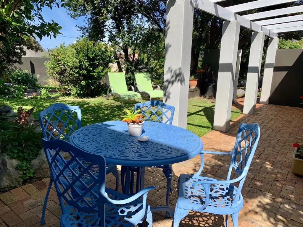 Garden in Anchor's Rest