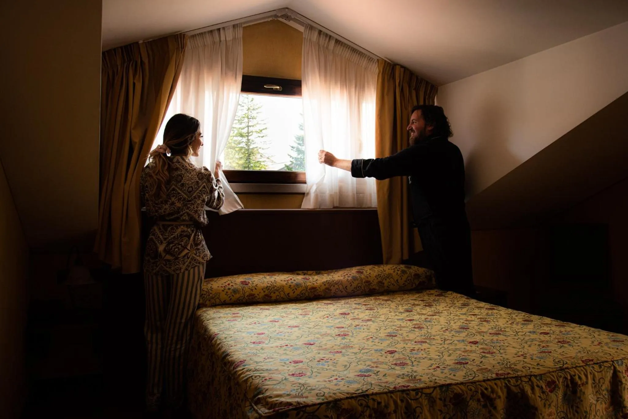 Bed in Hotel Petite Fleur