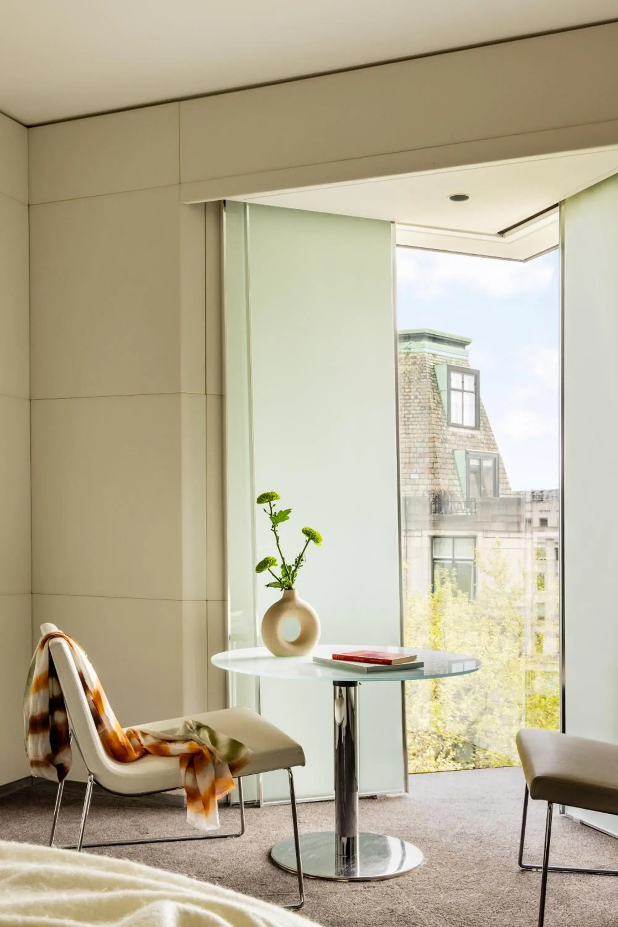 2 Bedroom Superior ME City View in ME London by Melia - Covent Garden 2 Bedroom Superior ME City View in ME London by Melia - Covent Garden