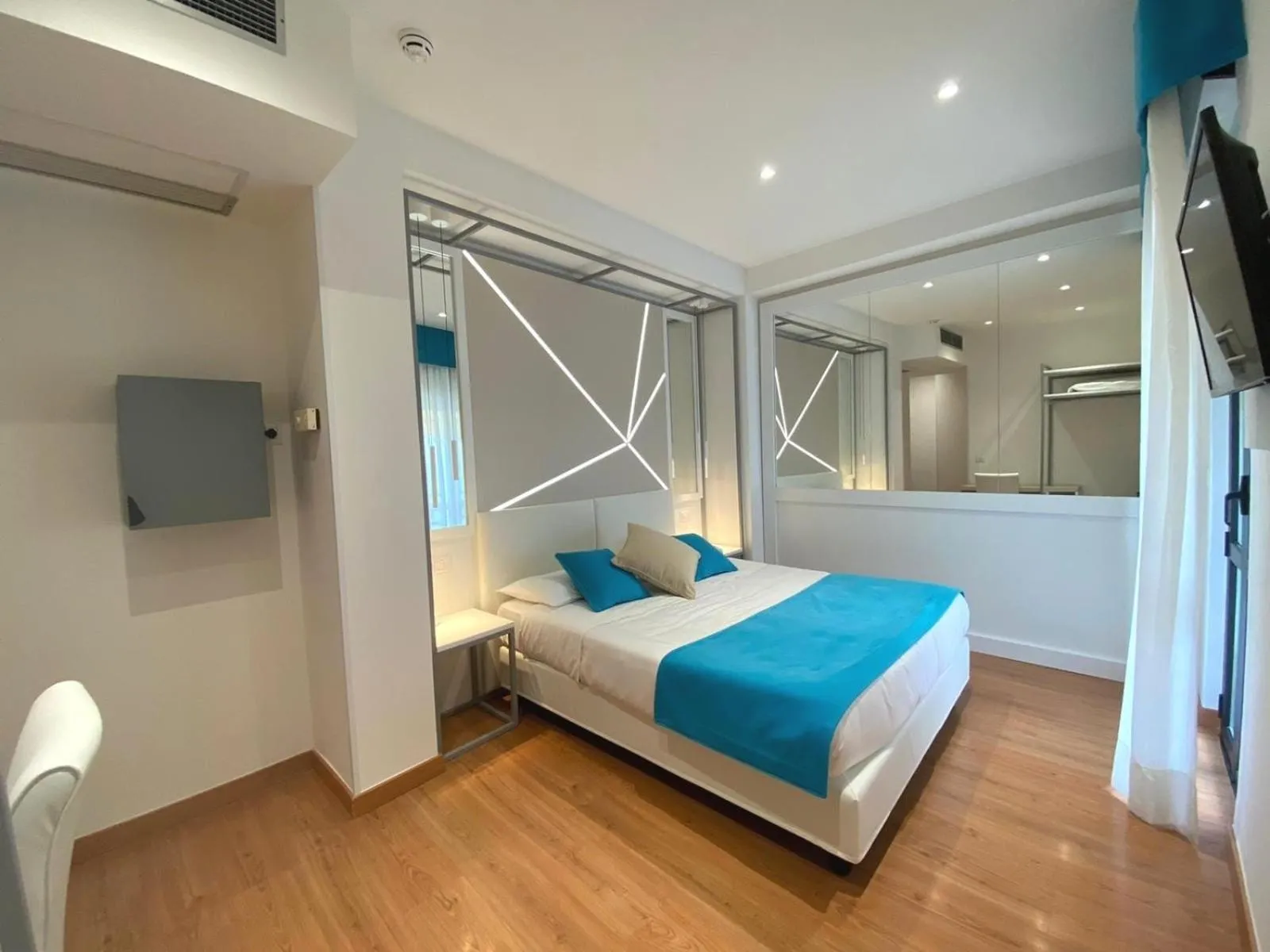 Bed in Le Naiadi Park Hotel Sul Lago