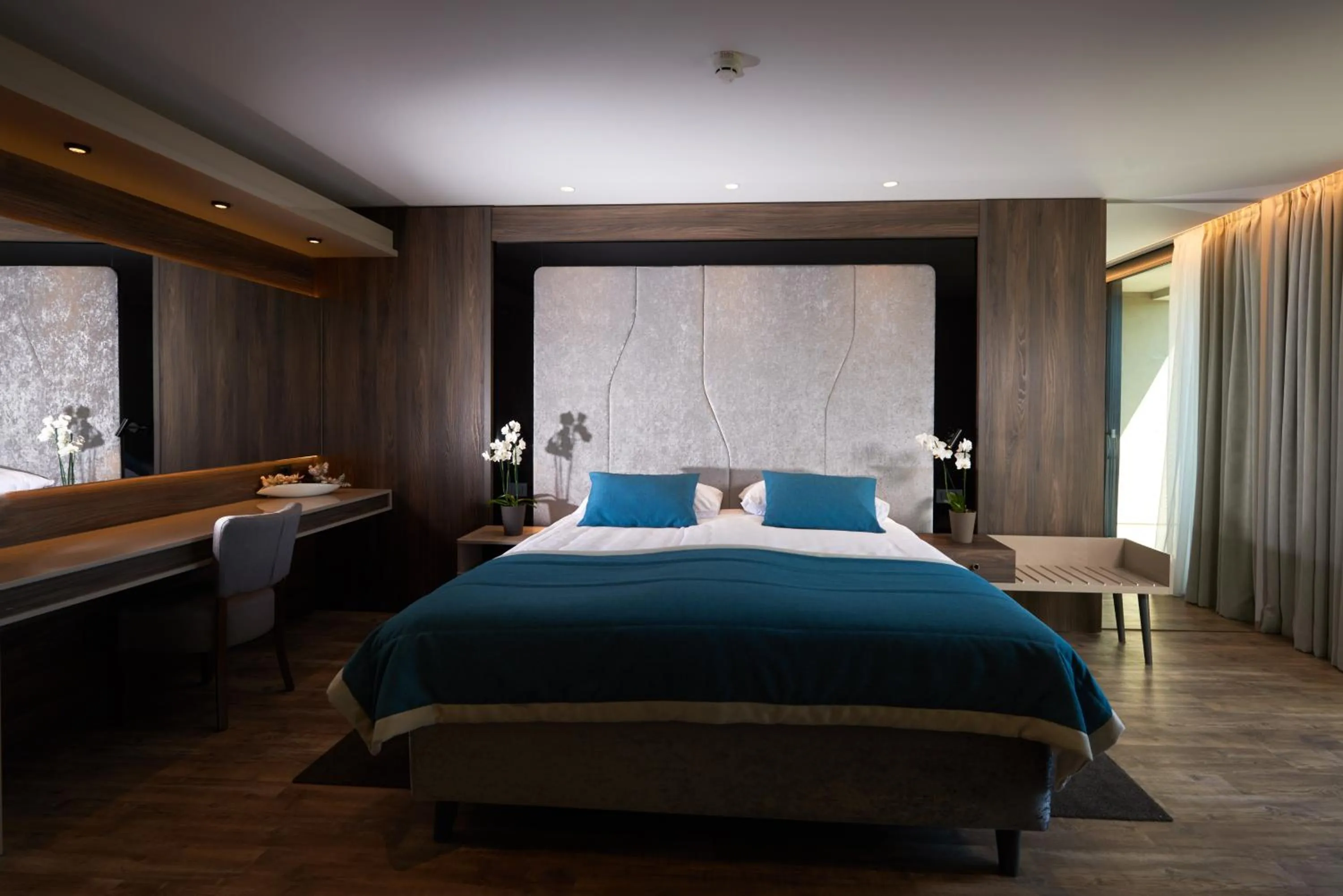 Patio, Bed in Postojna Cave Hotel Jama