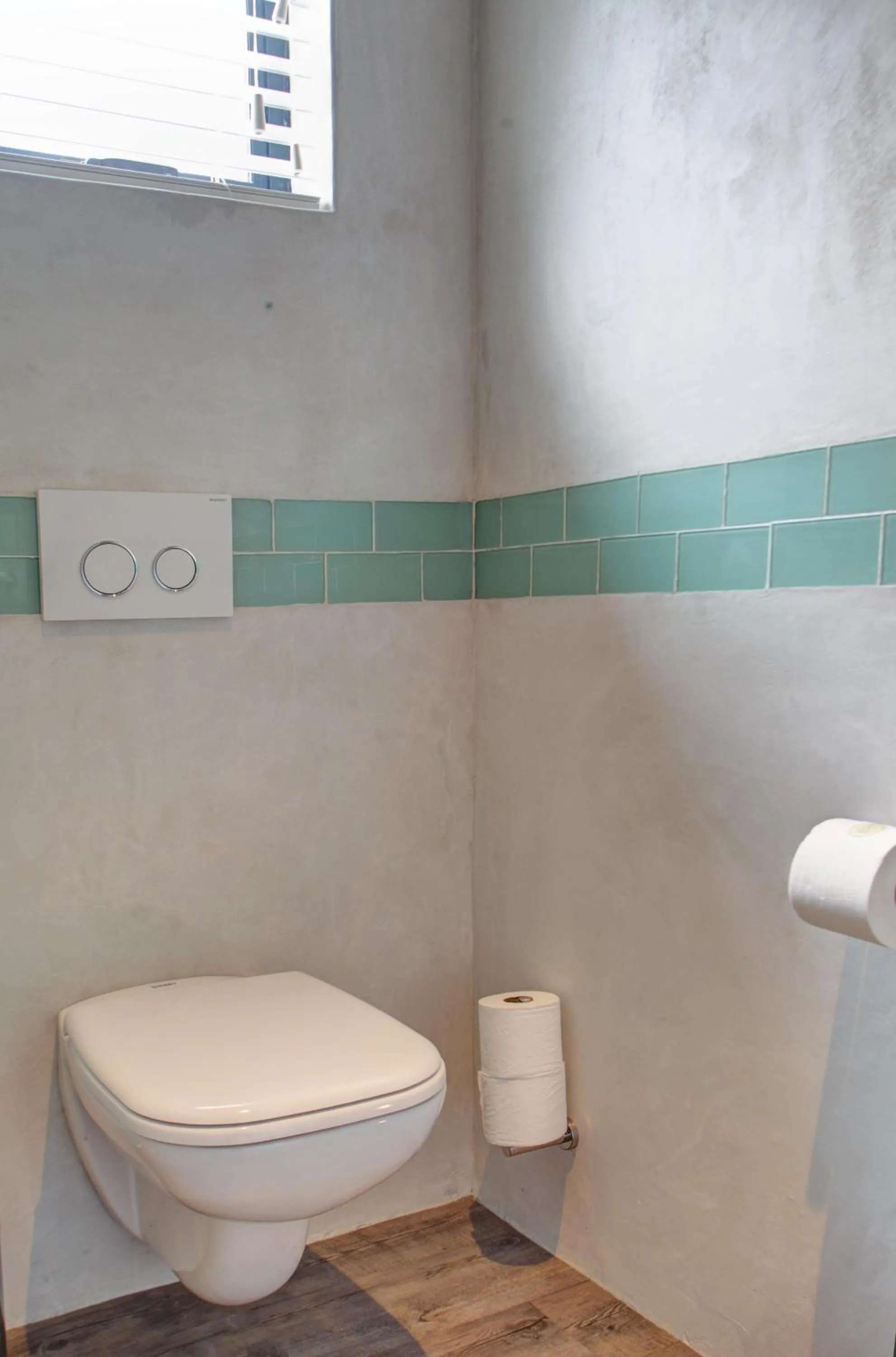 Toilet in Knysna Hollow Country Estate