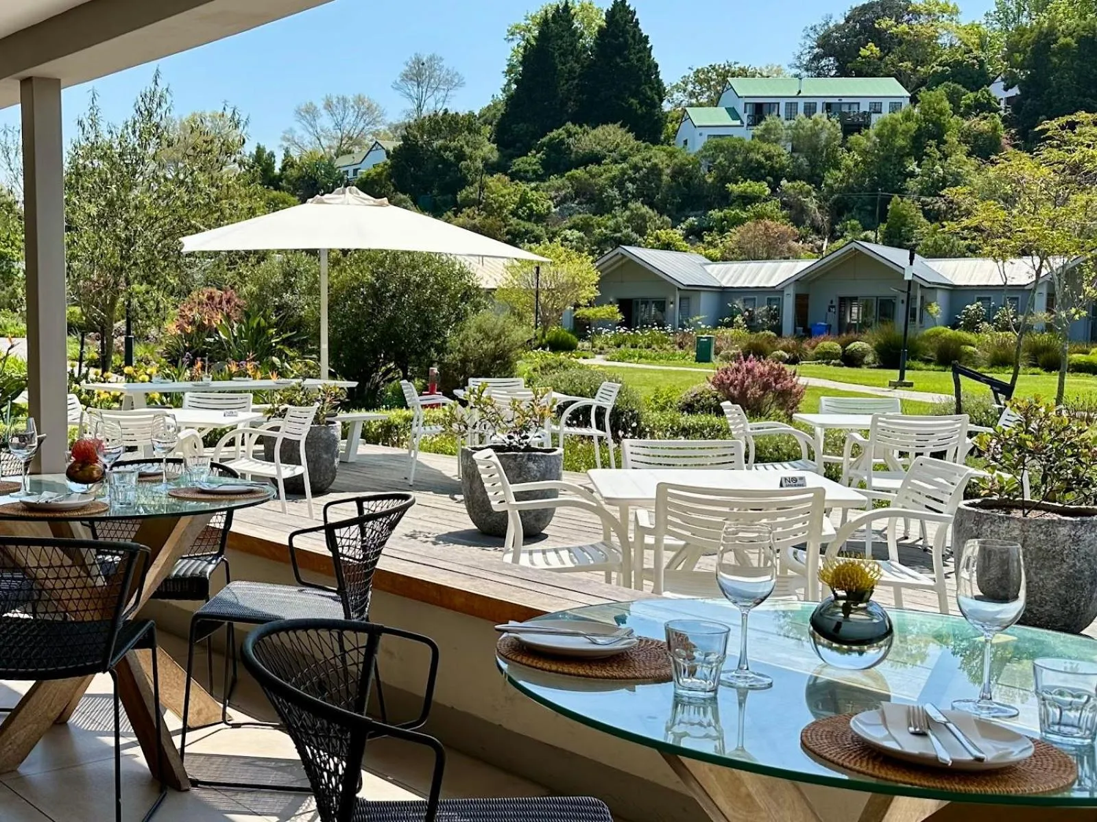 Restaurant/places to eat in Knysna Hollow Country Estate