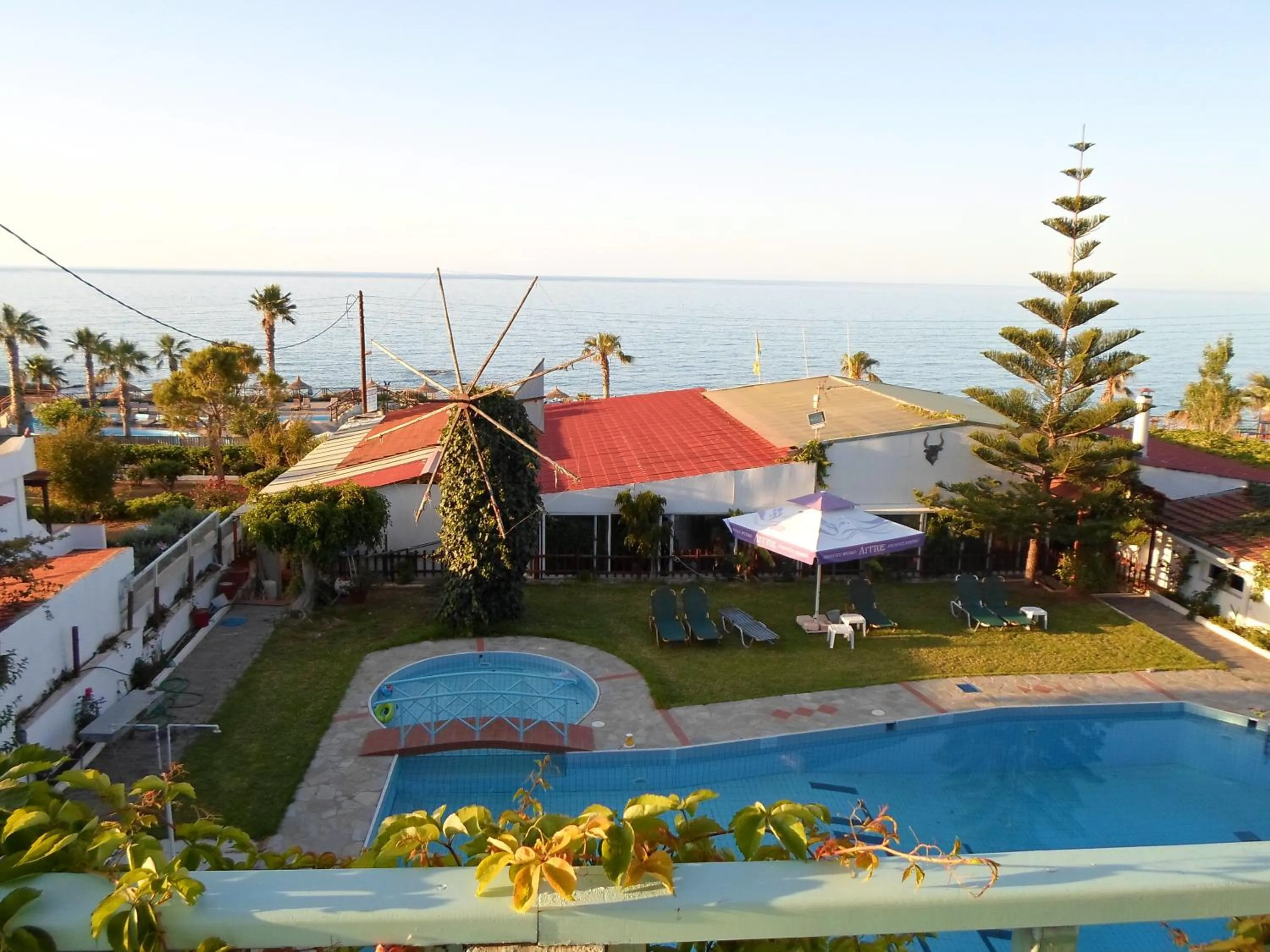Swimming pool in Anatoli Apartments