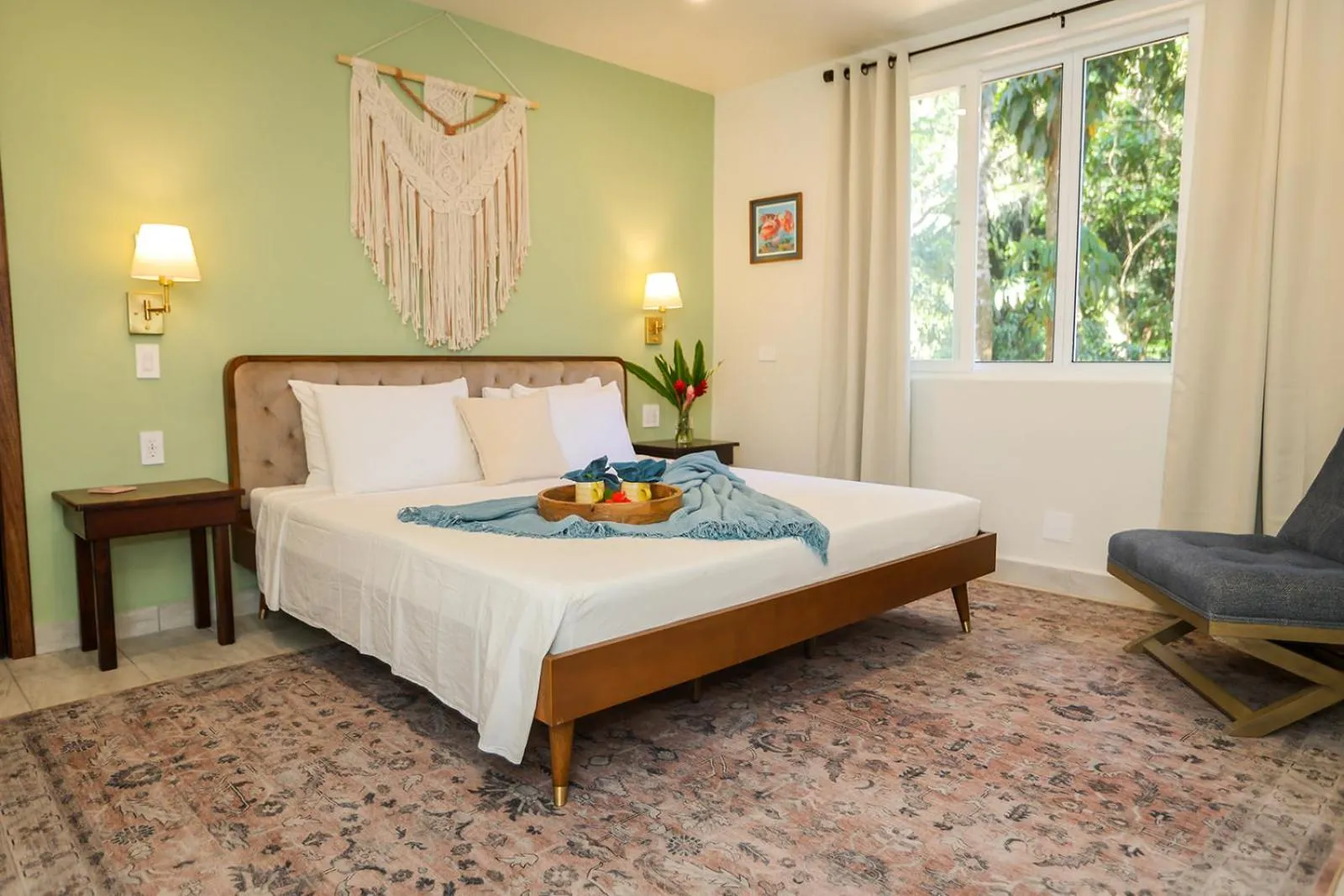 Photo of the whole room, Bed in Sattva Land