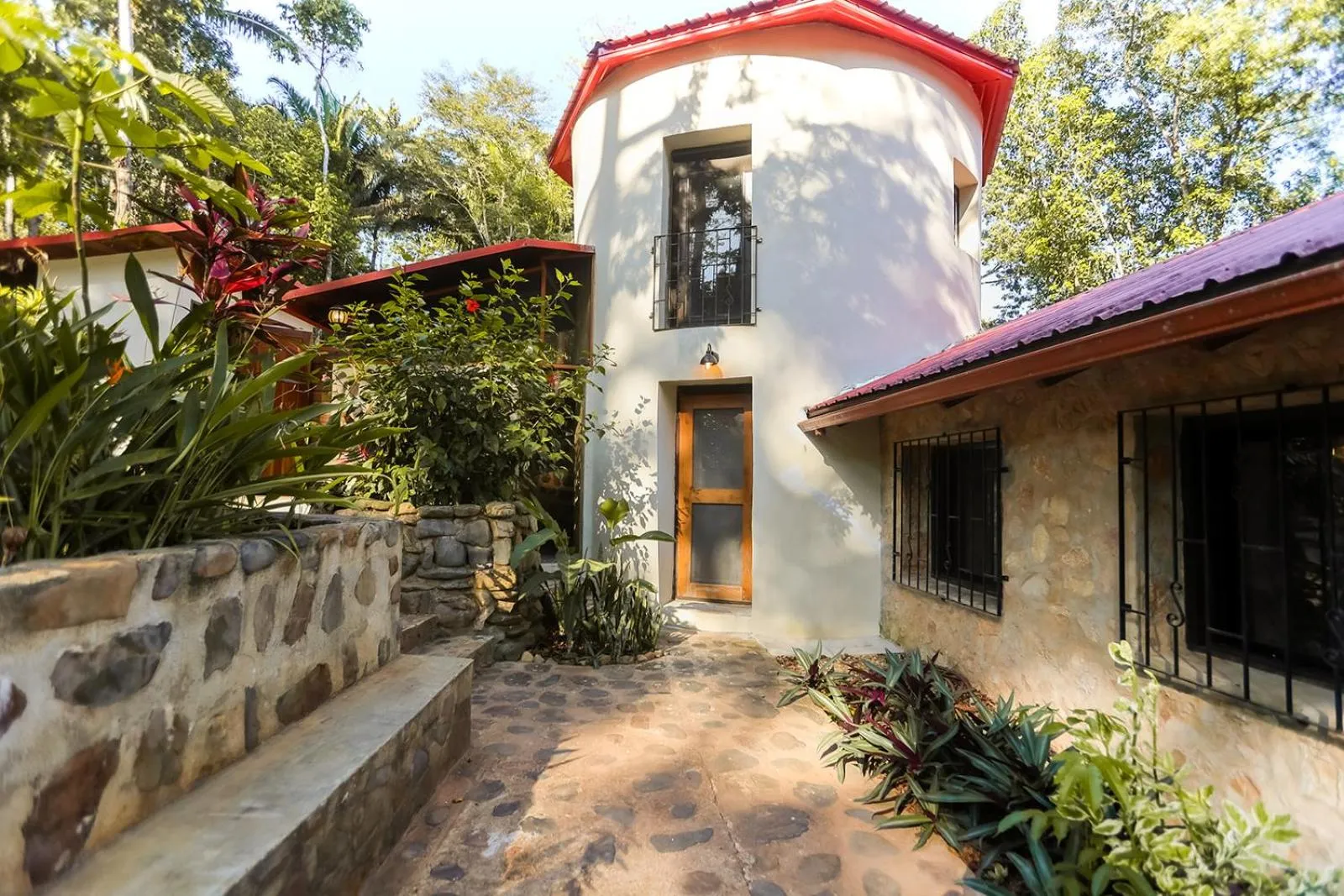 Facade/entrance in Sattva Land