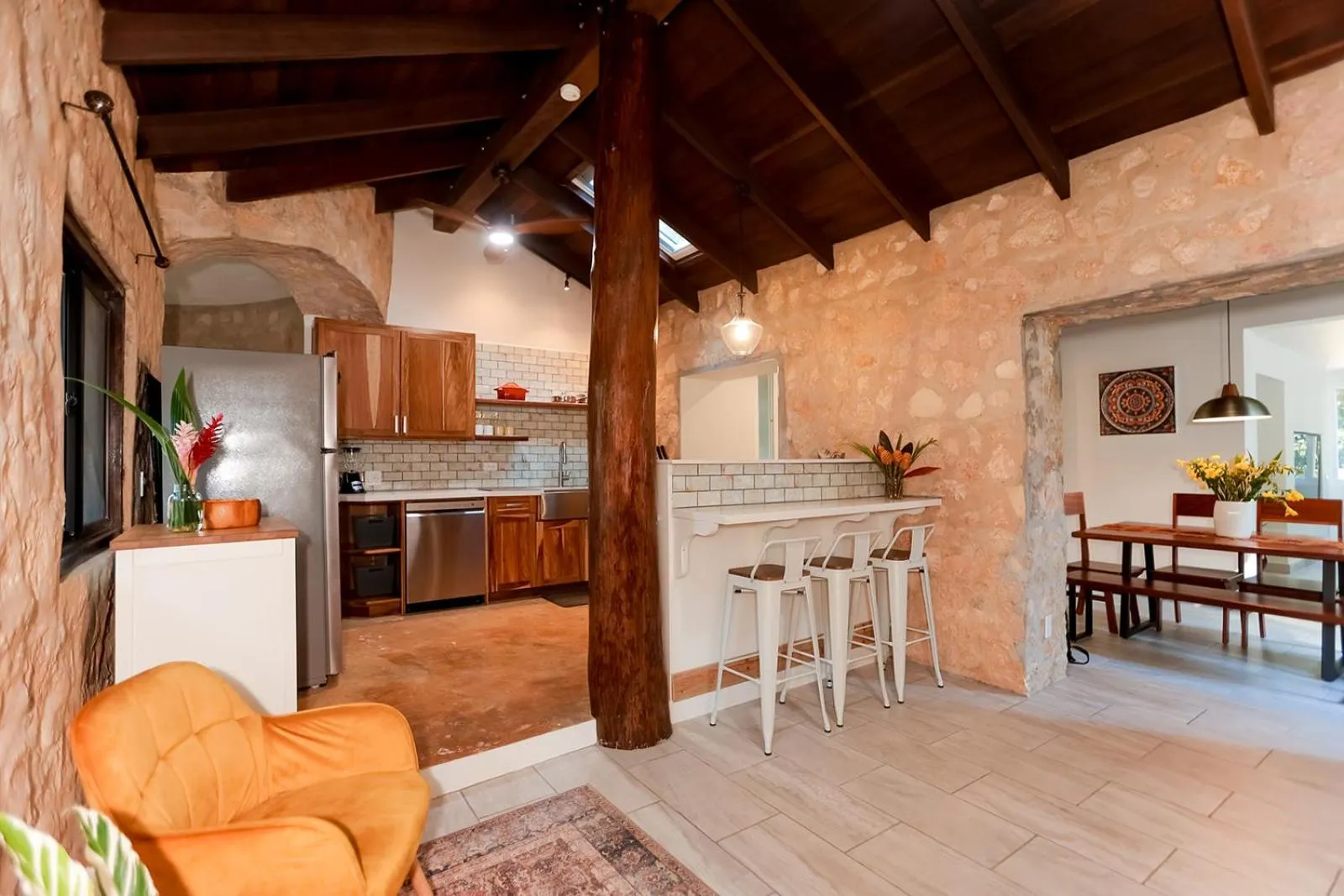 Kitchen or kitchenette in Sattva Land