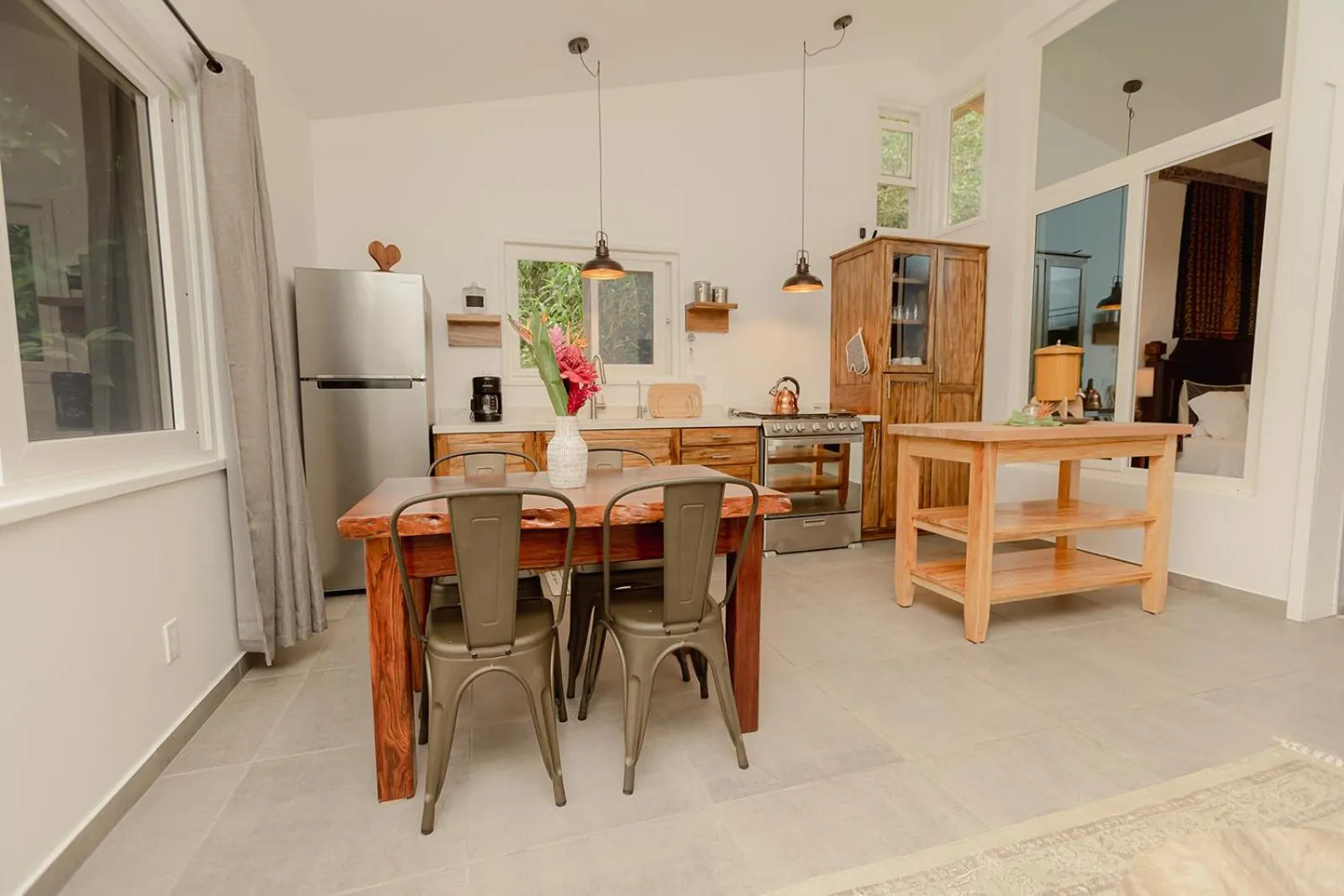 Kitchen or kitchenette in Sattva Land