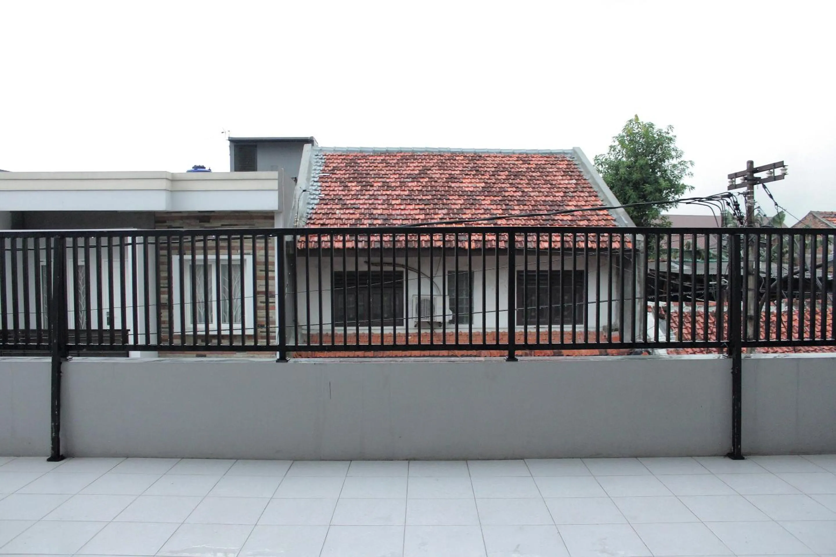 Balcony/Terrace in Hotel O Rumah Ayub Syariah