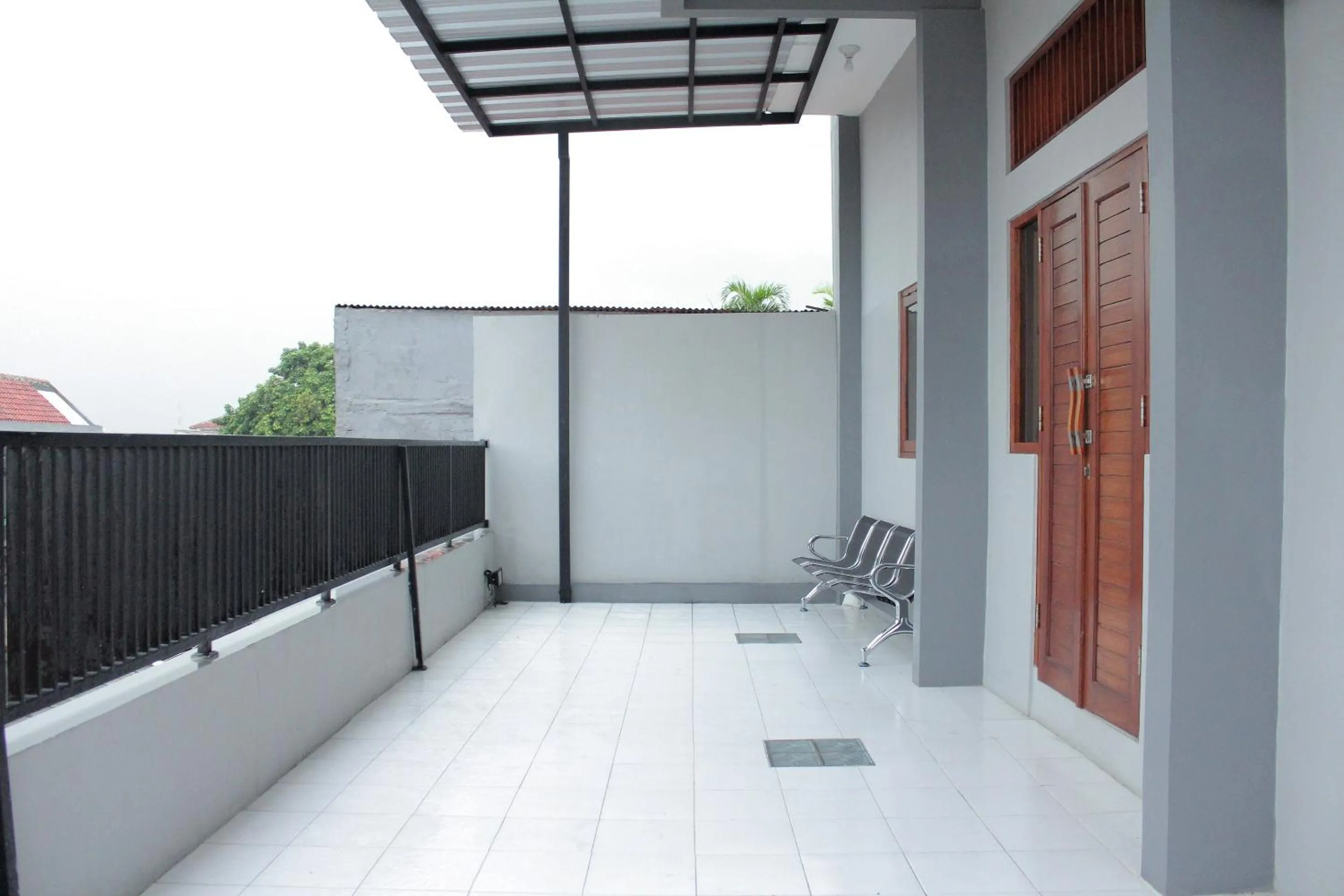 Balcony/Terrace in Hotel O Rumah Ayub Syariah